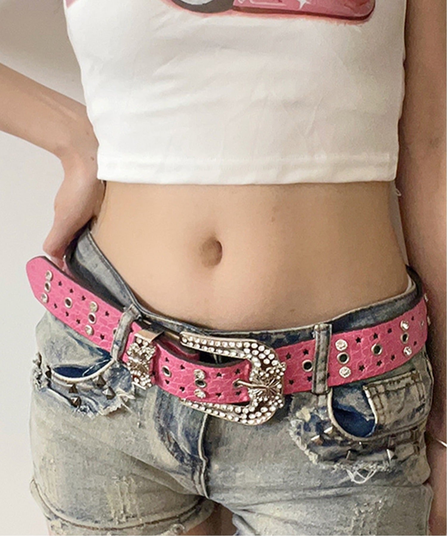 【SALE／10%OFF】HALEY PESCA HALEY PESCA/(W)HALEY PESCA/Y2K バタフライボリュームベルト チェルカ ファッション雑貨 ベルト ピンク ブラック