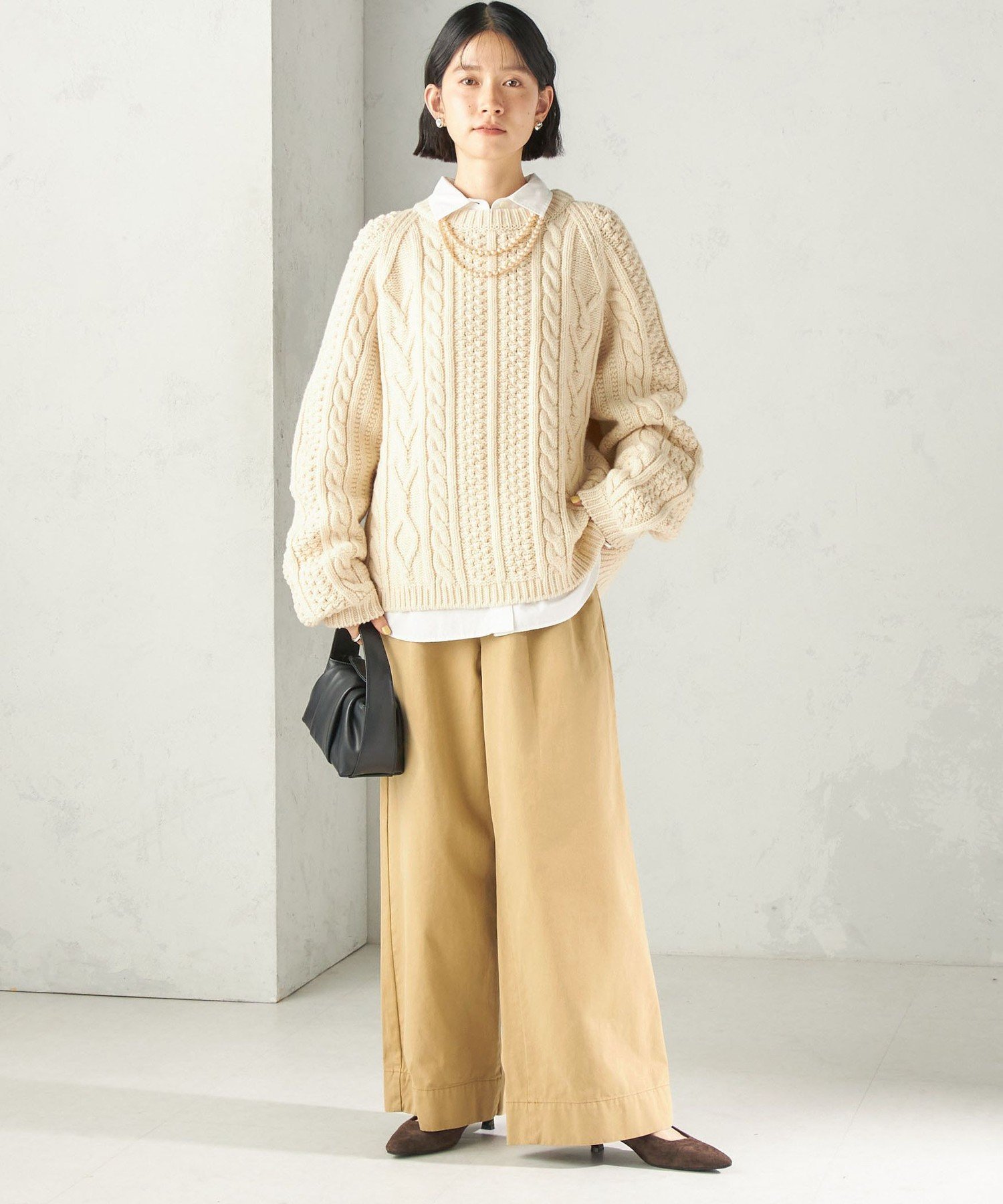 WOMEN 《予約》SHIPS NINE CASE:＜洗濯機可能＞2タック ワイド パンツ シップス パンツ チノパンツ ベージュ