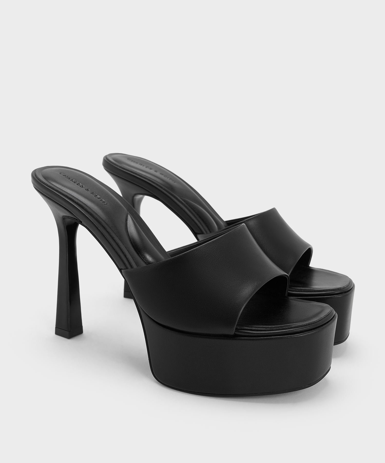 サテン ピープトゥハイヒールプラットフォームミュール チャールズアンドキース シューズ・靴 ミュール ブラック シルバー