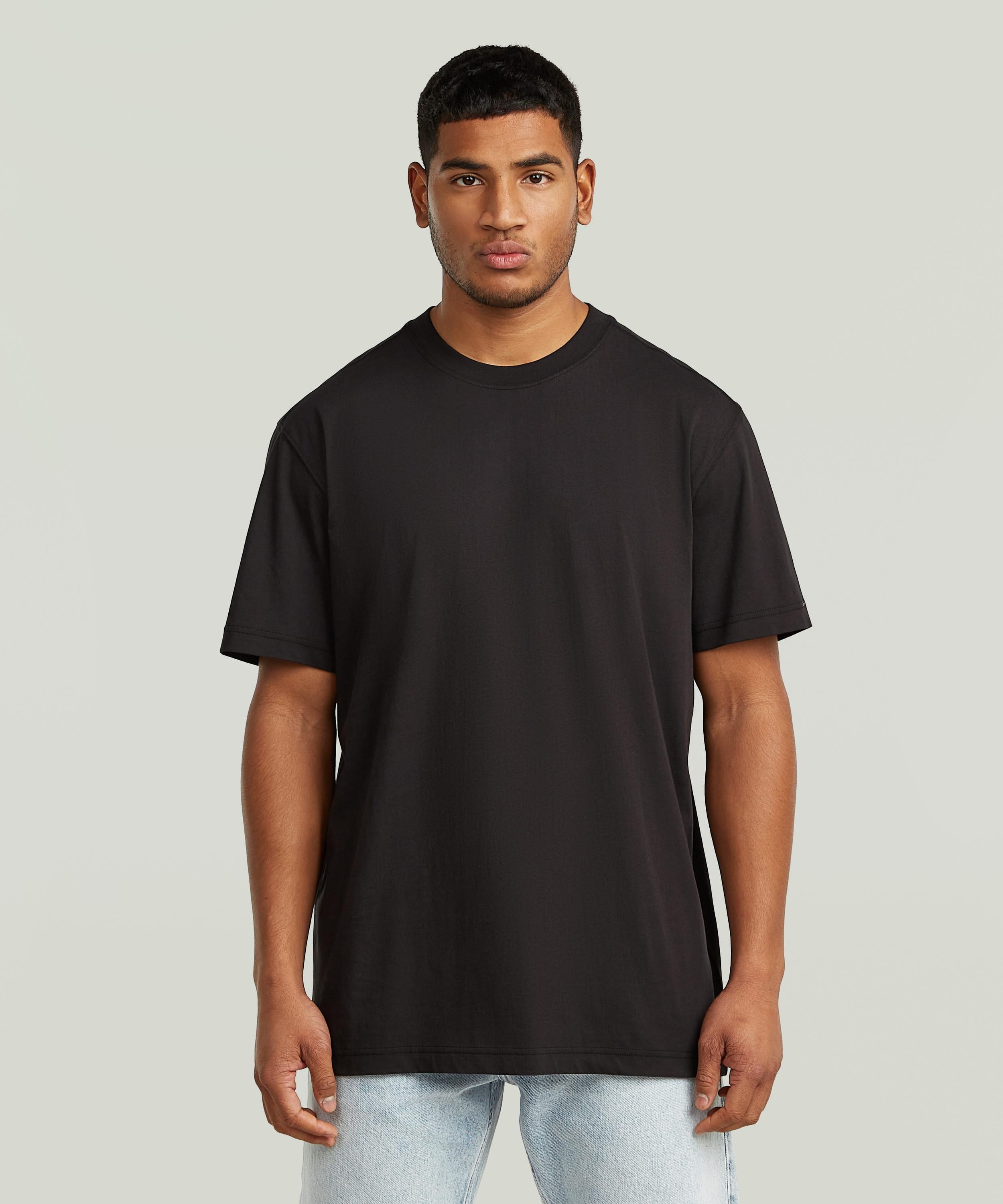 【公式ショップ】Layered Back Graphic T-Shirt/ミリタリーディテールバックグラフィックTシャツ ジースターロゥ トップス カットソー・Tシャツ ブラック