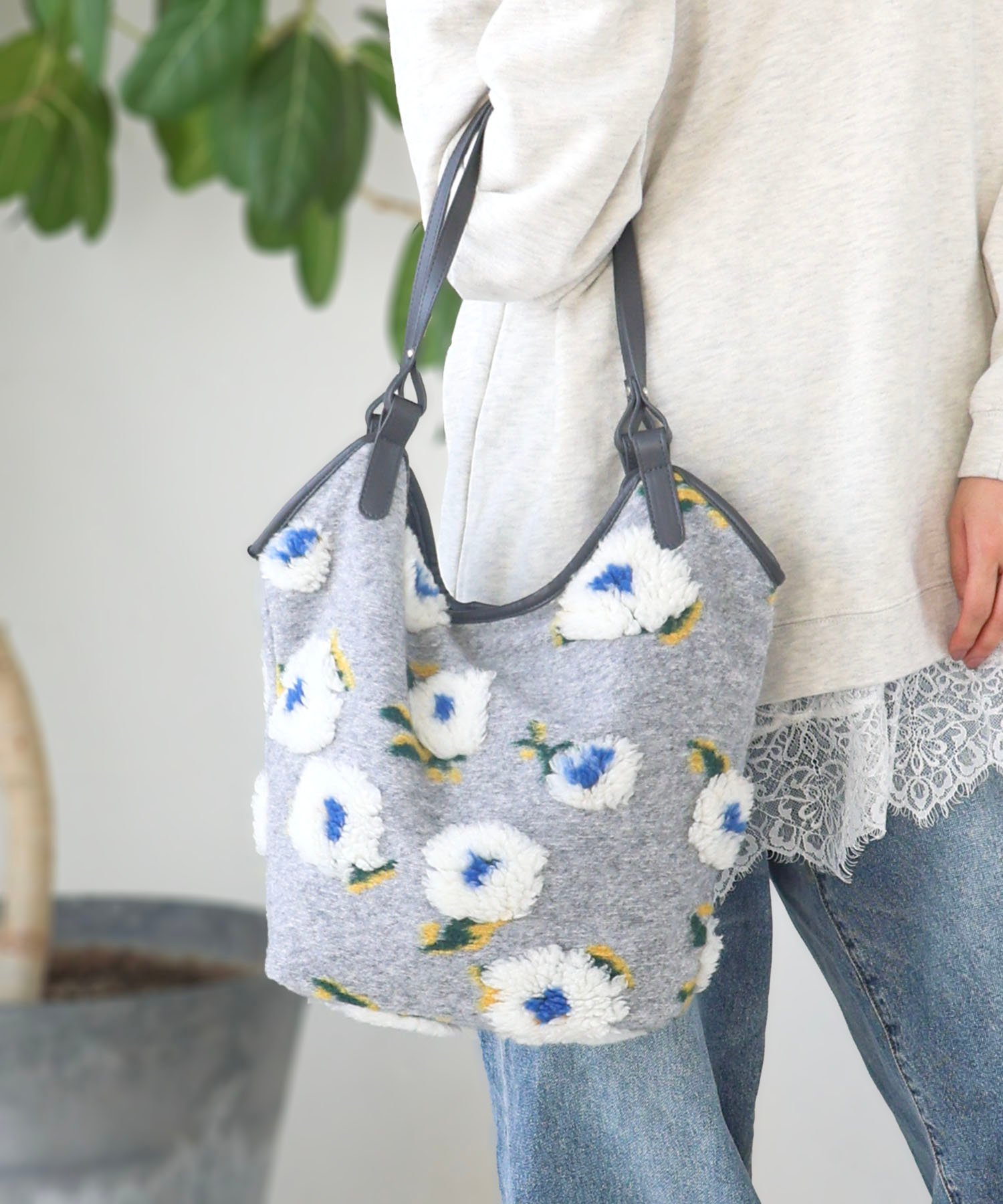 楽天市場】トートバッグ 花柄（柄刺繍）の通販