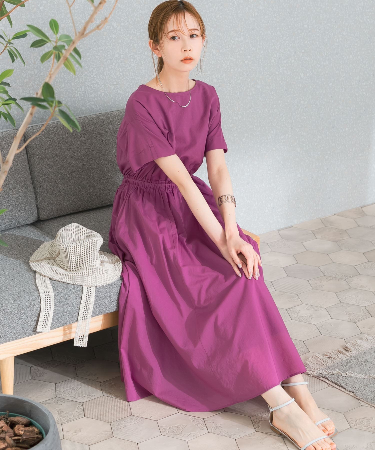 【SALE／20%OFF】ROSSO インド綿ウエストギャザーワンピース アーバンリサーチロッソ ワンピース・ドレス ワンピース ピンク イエロー グリーン ブラック【送料無料】のサムネイル