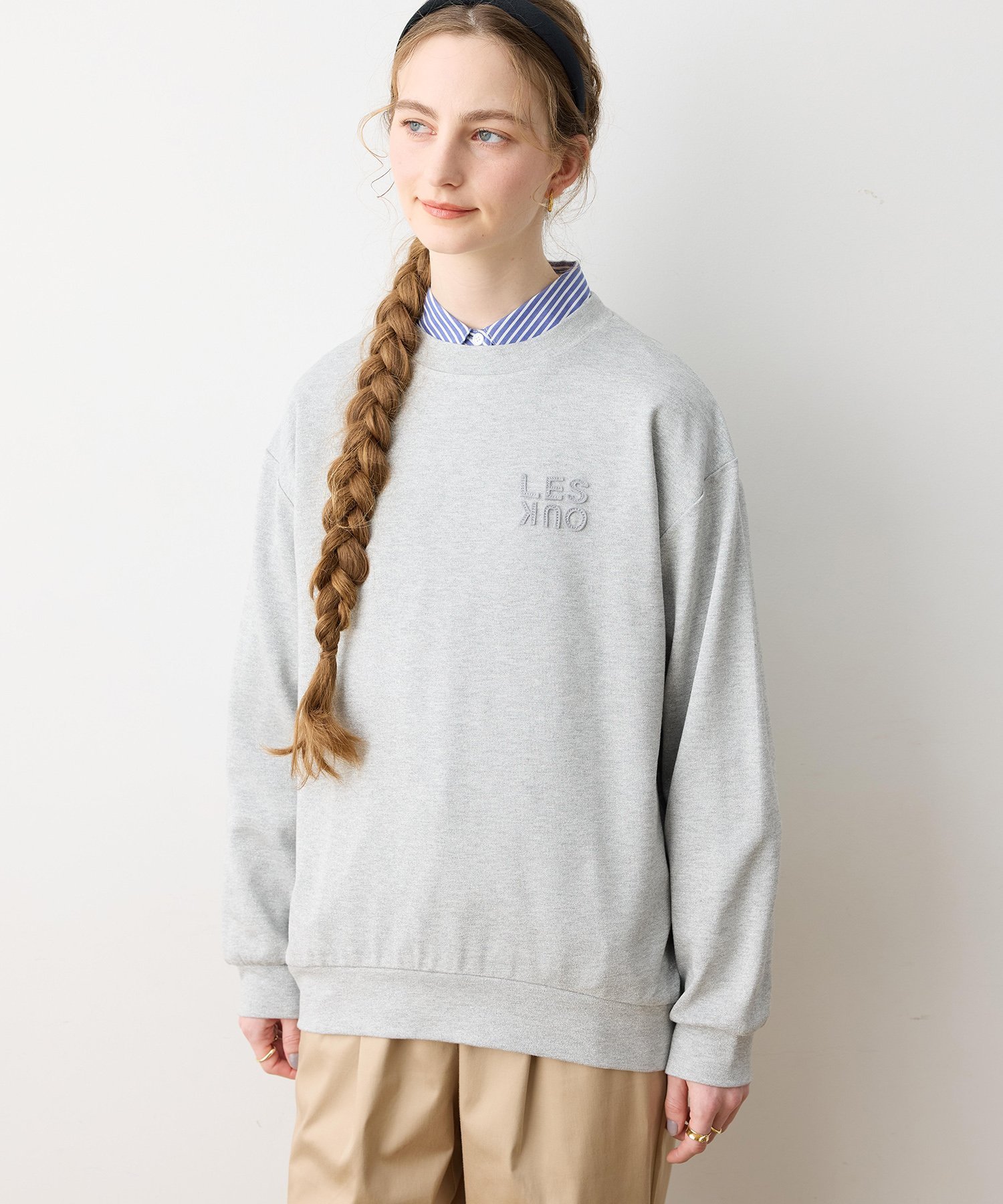 【SALE／30%OFF】LE SOUK HOLIDAY 刺しゅうロゴスウェットライクプルオーバー ルスークホリデー トップス カットソー・Tシャツ