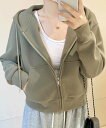 【SALE/46%OFF】Dewlily クロップドパーカー アミュレット トップス パーカー・フーディー ホワイト グリーン グレー ピンク