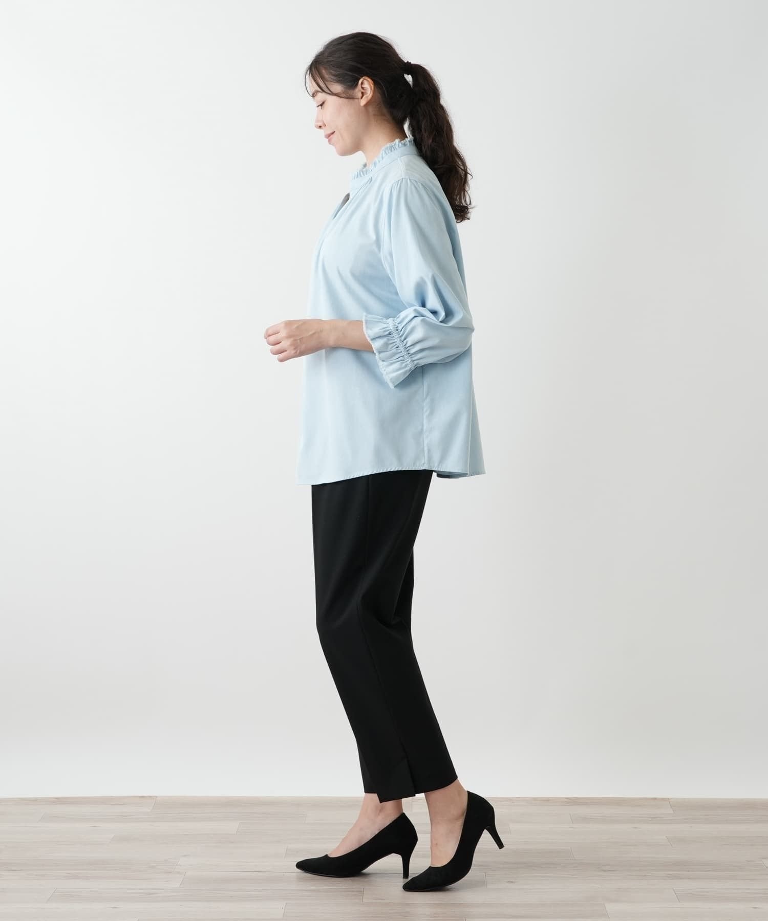 Leilian PLUS HOUSE フリルカラーブラウス【MUSE BY ROCHAS Premiere】 レリアン プラスハウス トップス シャツ・ブラウス ブルー