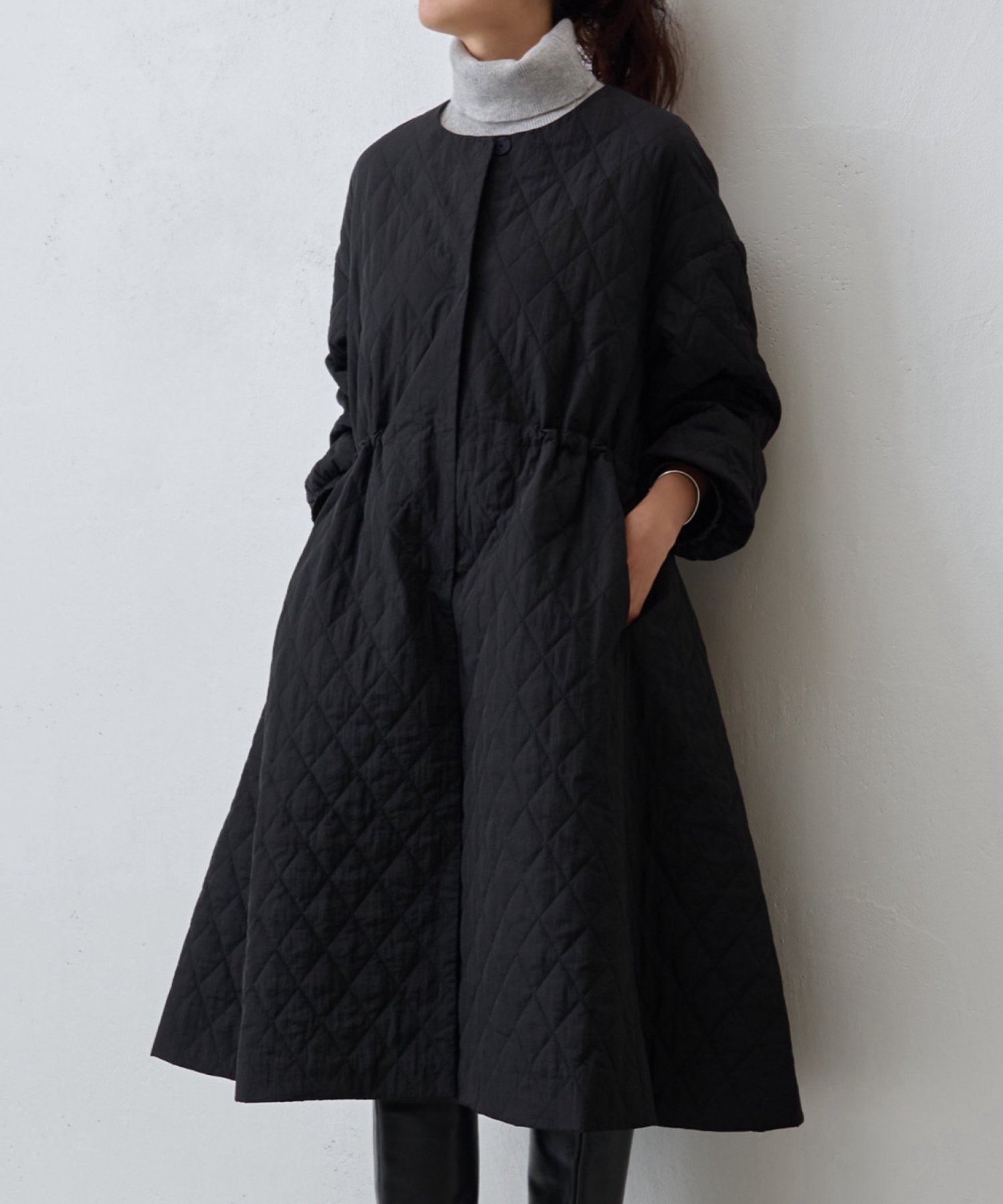 BEARDSLEY バルーン袖キルティングフレアーコート ビアズリー ジャケット・アウター その他のジャケット・アウター ブラック オレンジ【送料無料】のサムネイル