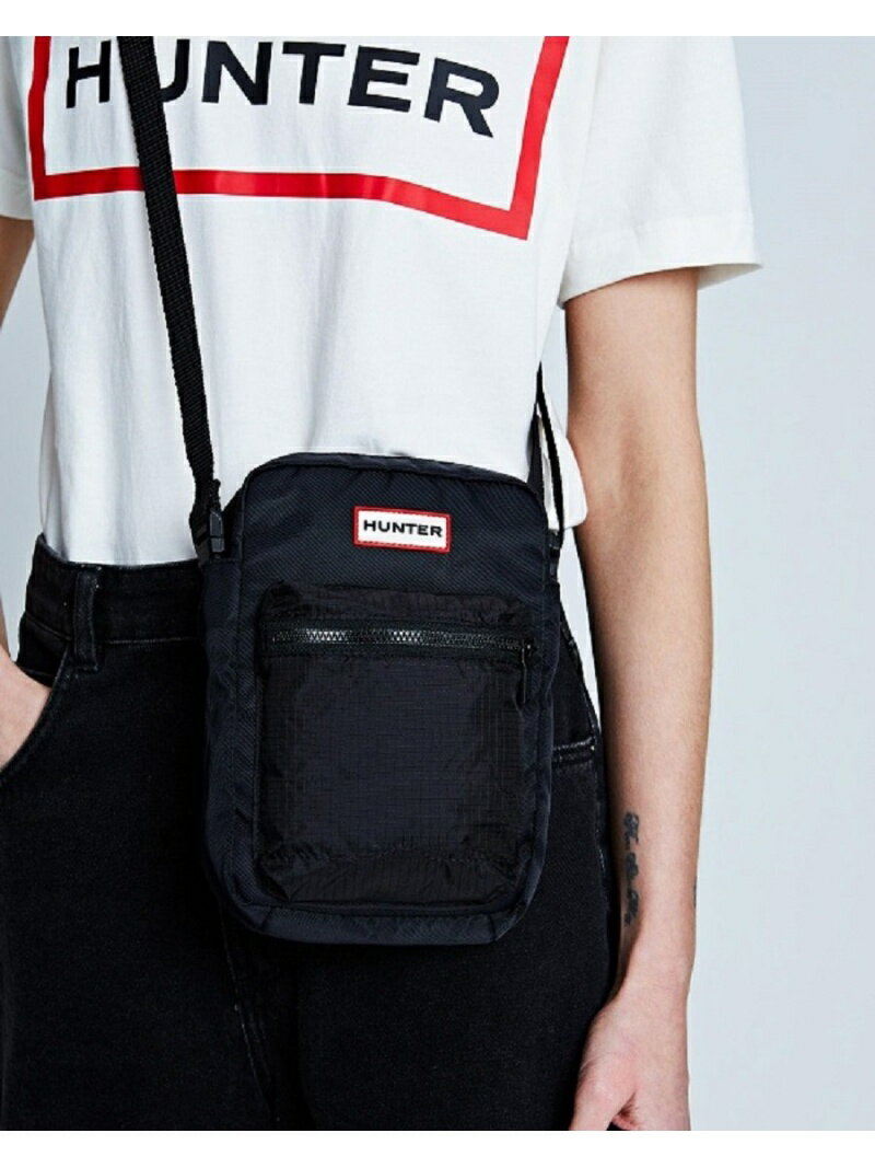【SALE／50%OFF】HUNTER (U)オリジナル ナイロンポートレートクロスボディ ハンター バッグ ショルダーバッグ ブラック ネイビー【送料無料】のサムネイル