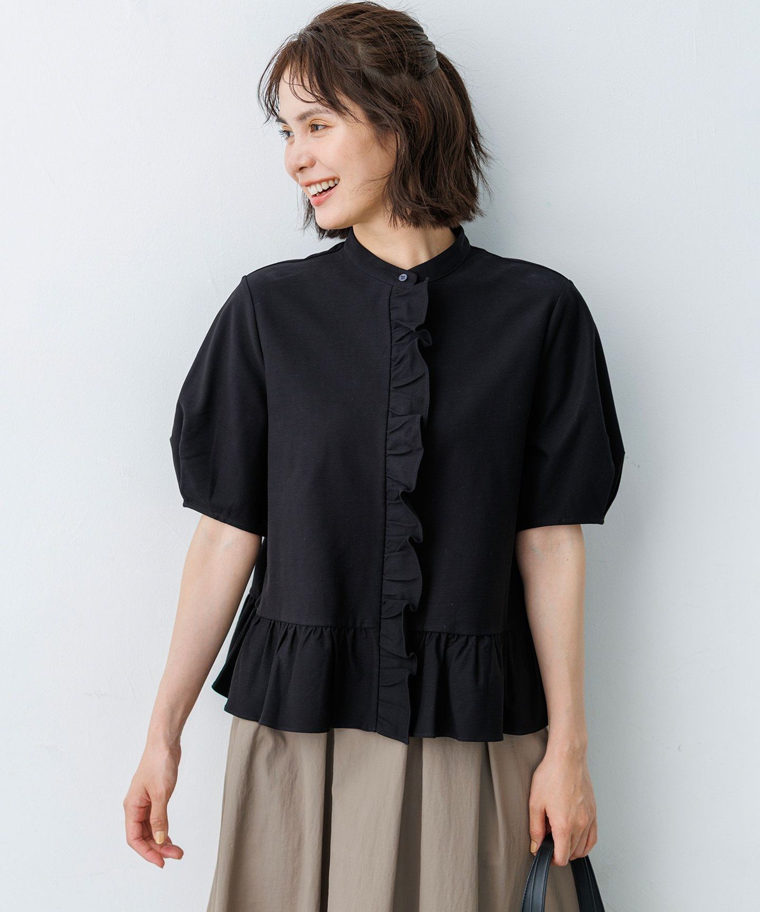組曲 L ツイルジャージーフリル 半袖カットソー クミキョク トップス カットソー・Tシャツ ブラック ホワイト ブルー