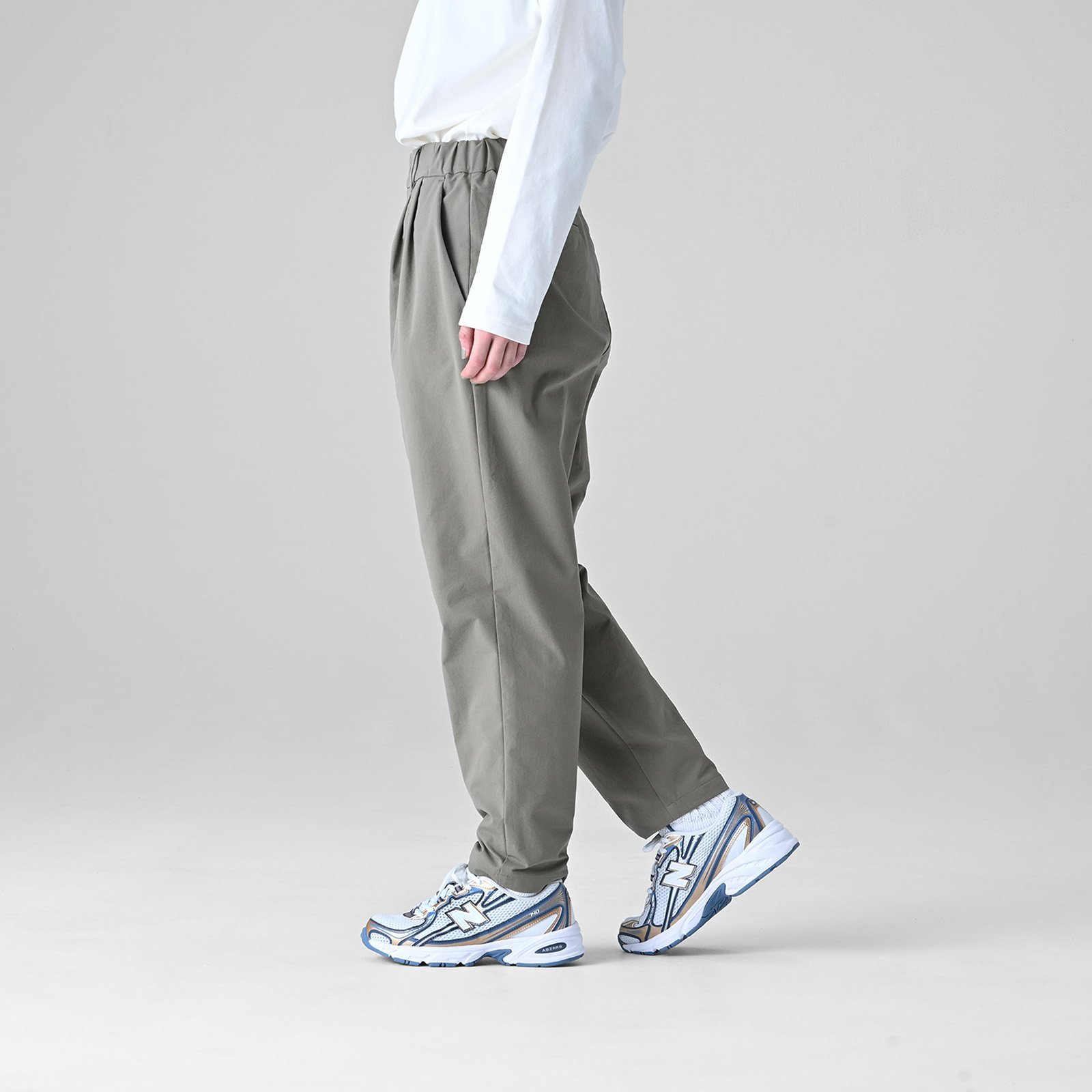 【SALE／50%OFF】New Balance MET24 Tuck Slim Tapered Pants ニューバランス パンツ スラックス・ドレスパンツ【送料無料】