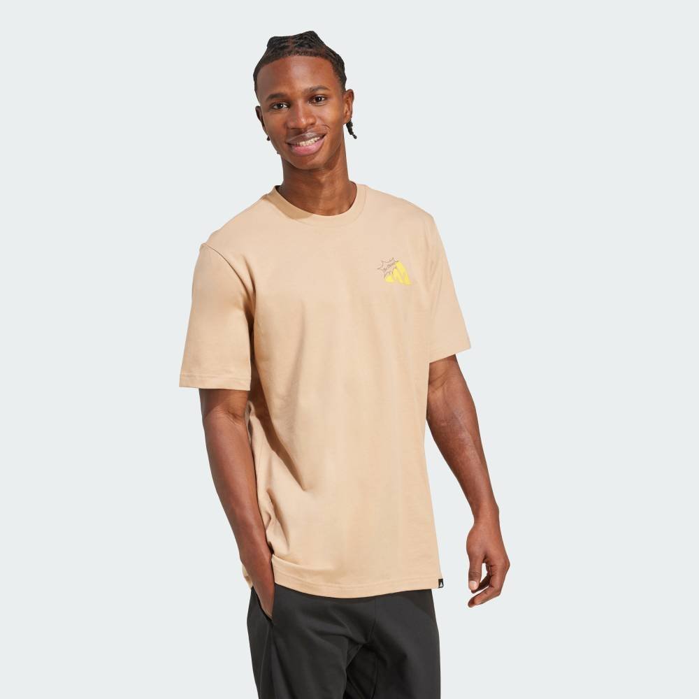 【公式】アディダス adidas 返品可 フード グリルチーズ グラフィックTシャツ アディダス トップス カットソー・Tシャツ ブラウン