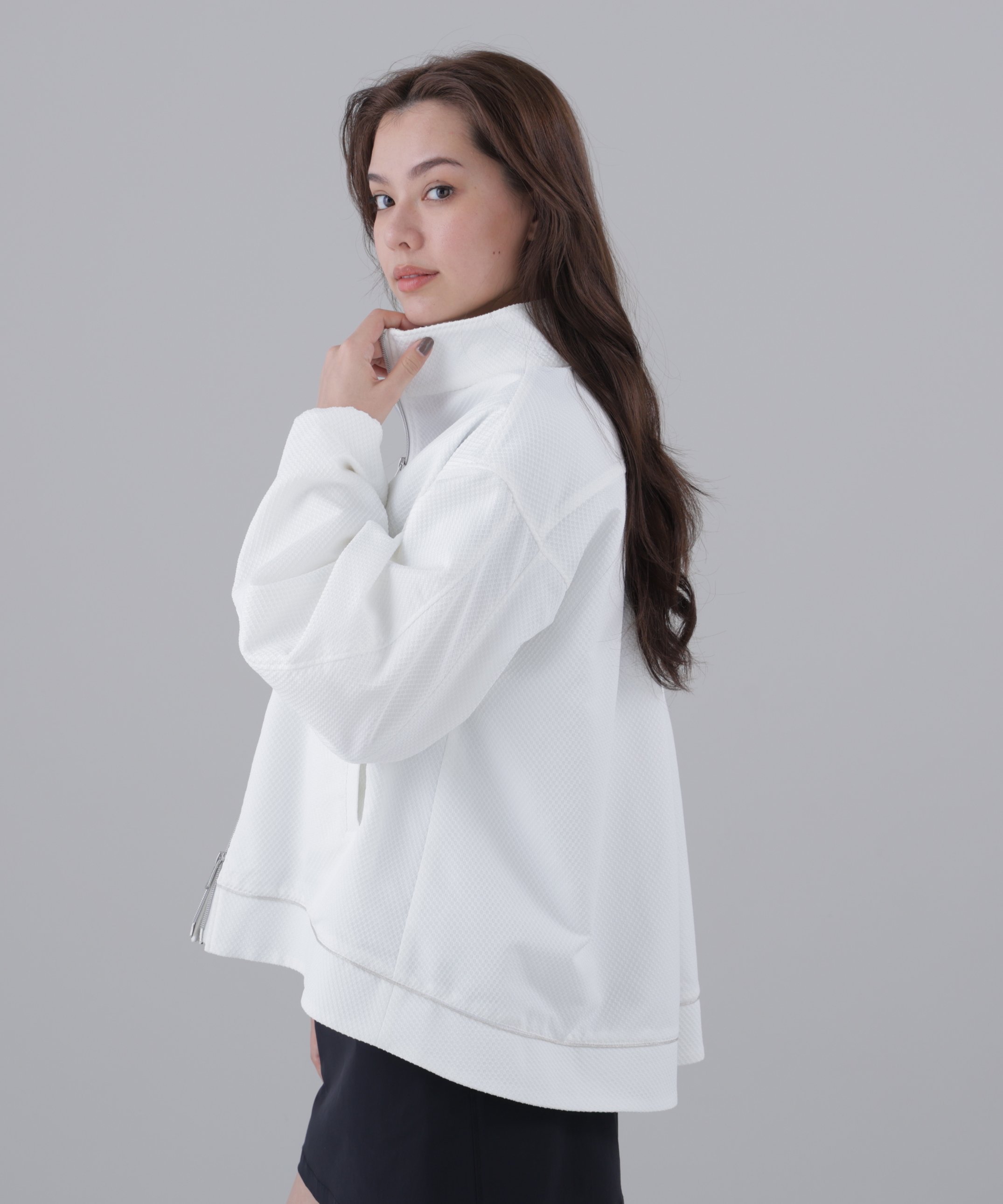 St ANDREWS 幾何学ジャガードブルゾン (WOMENS) セントアンドリュース ジャケット・アウター ブルゾン・ジャンパー ブラック ホワイト