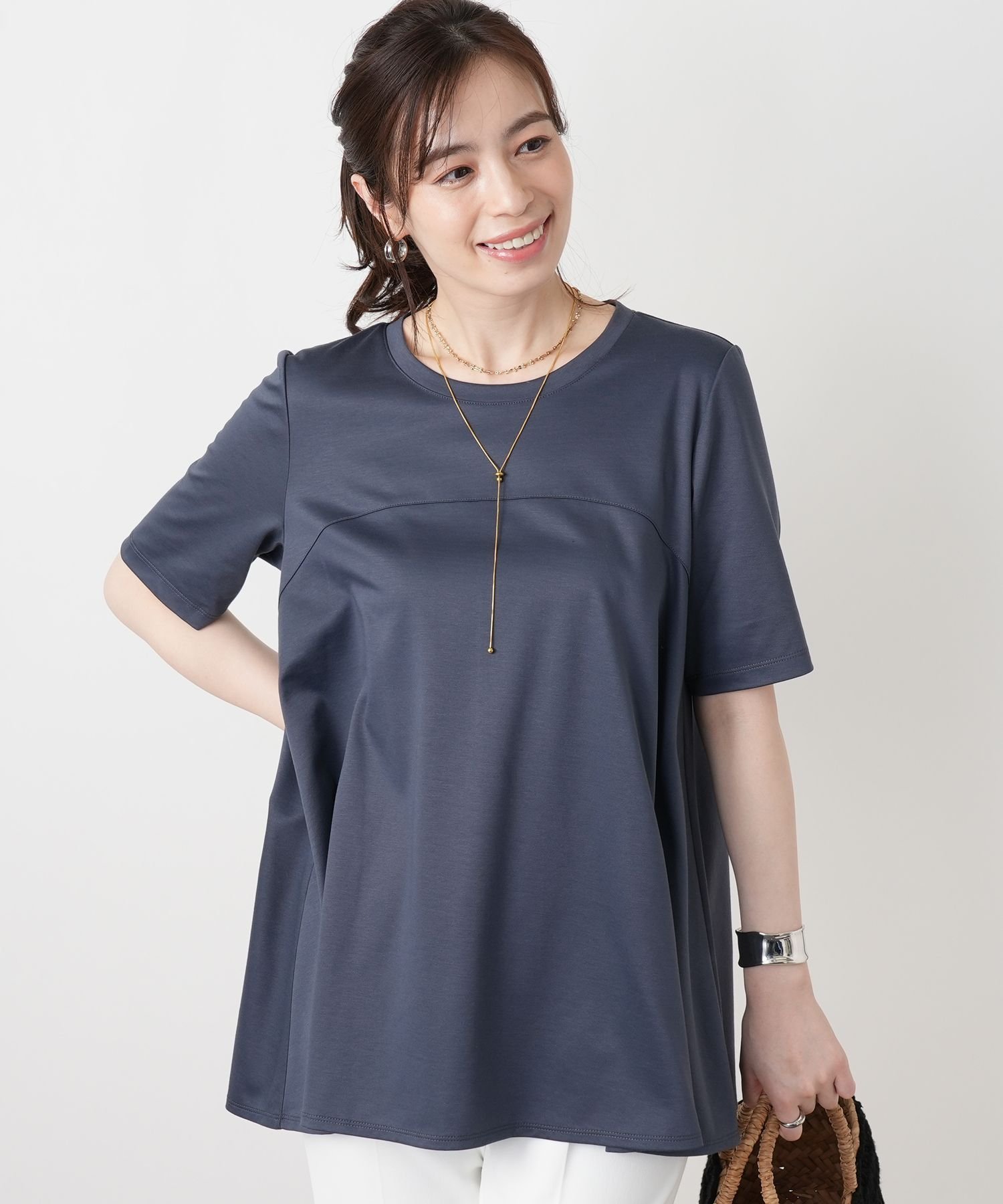Leilian クルーネックフレアカットソー レリアン トップス カットソー・Tシャツ ホワイト ネイビー