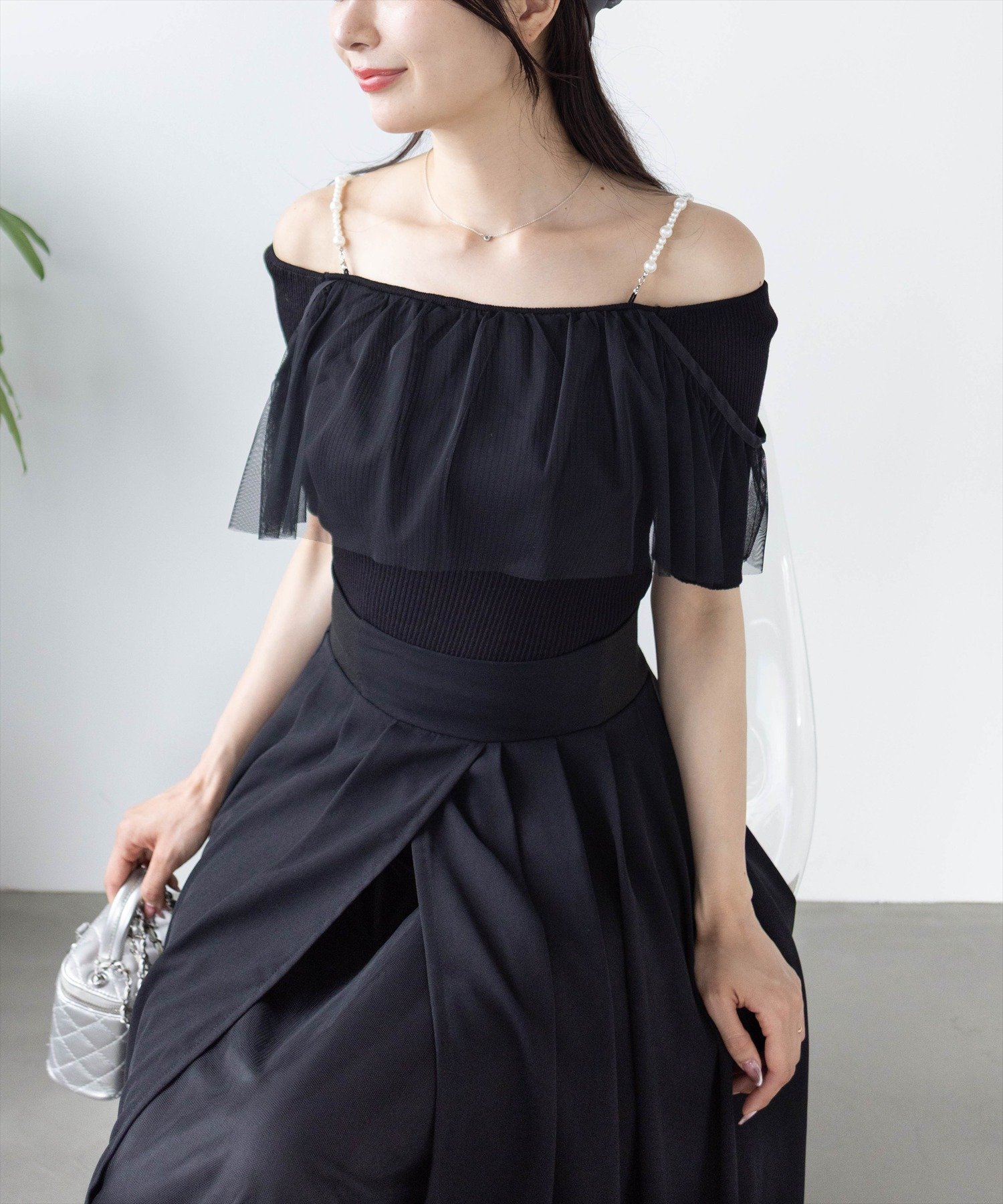 【SALE/65%OFF】clear ビジュー肩紐チュールドッキングニットトップス クリア トップス ニット ピンク ブラック