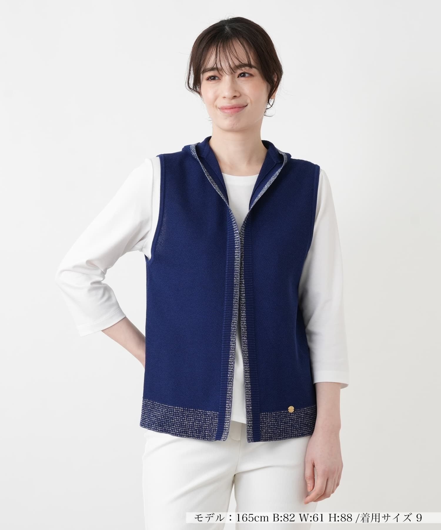 【SALE／27%OFF】Leilian フーデッドラメニットベスト レリアン トップス ベスト・ジレ ブルー【送料無料】