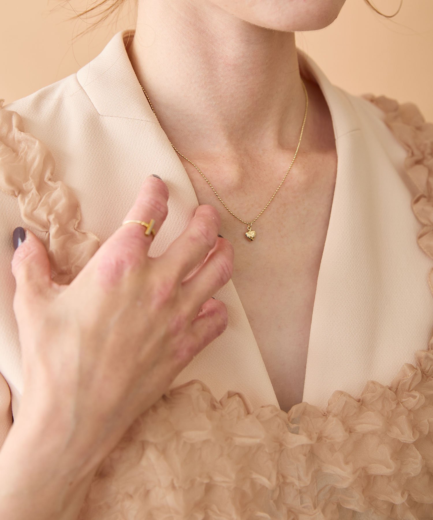 【SALE／30%OFF】Diliraba ステンレス ミニハートネックレス ハシバミ / ネコロジー アクセサリー・腕時計 ネックレス ゴールド