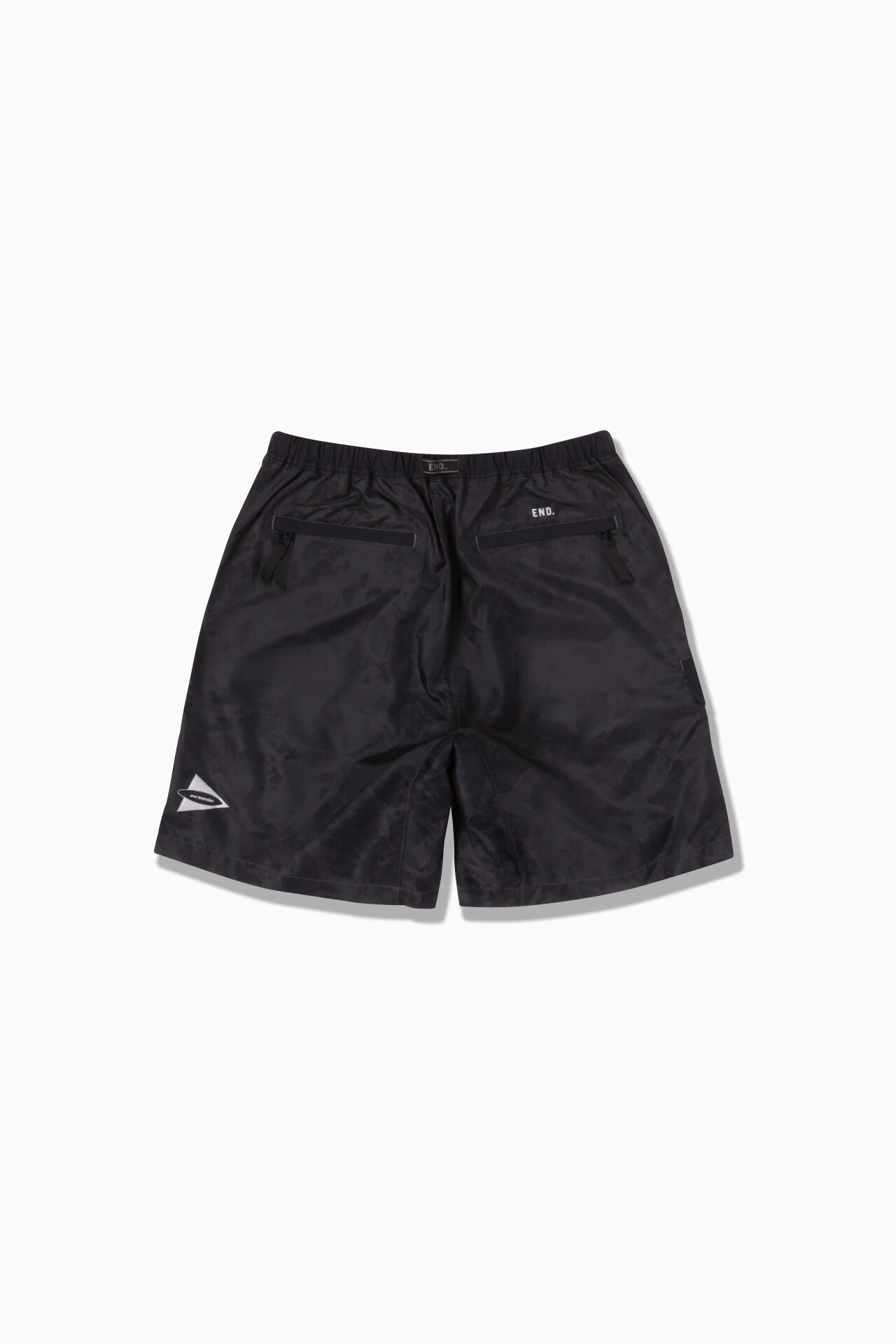 and wander printed nylon short pants アンドワンダー パンツ その他のパンツ グレー【送料無料】