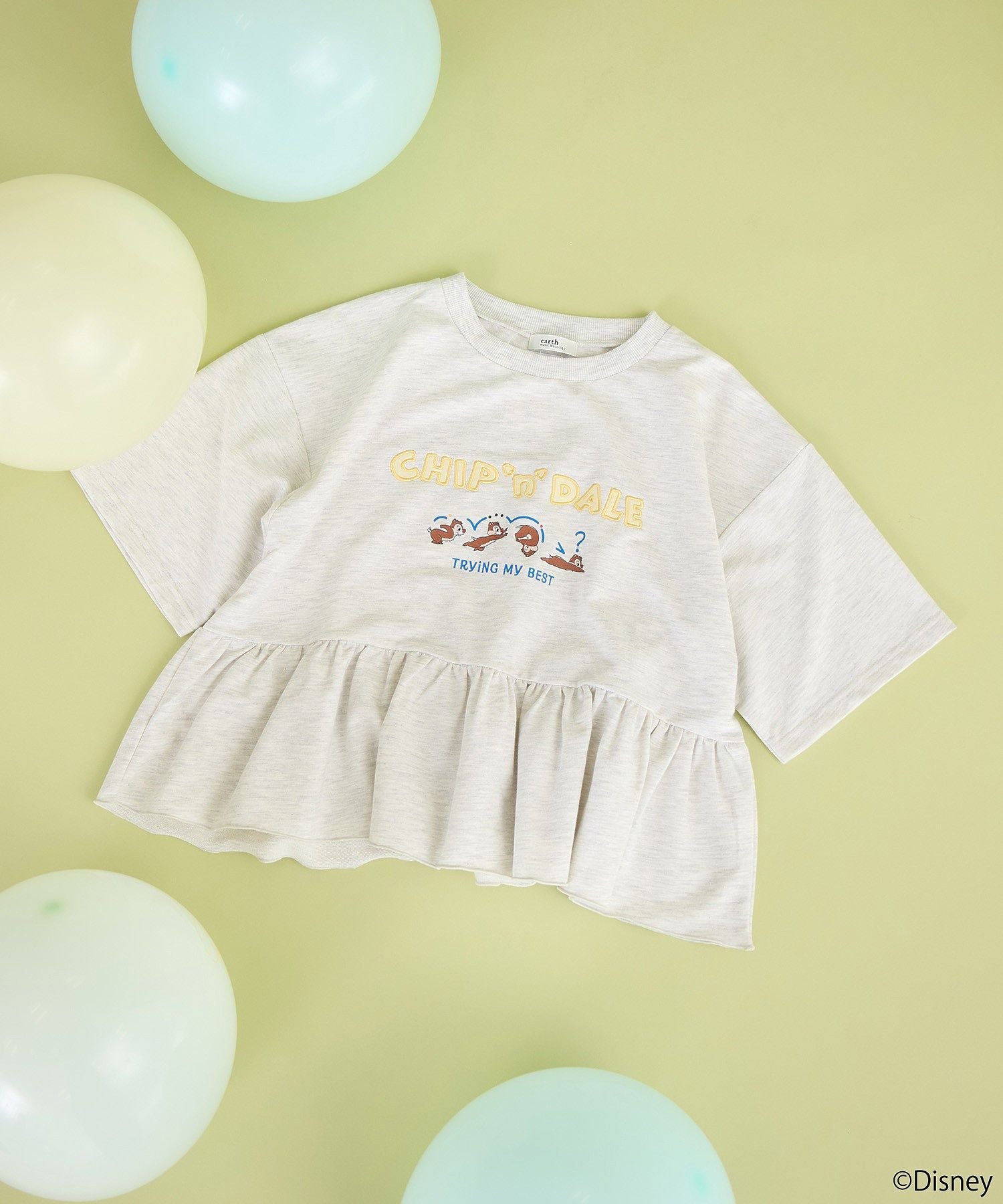 【SALE／45%OFF】earth music&ecology チップ&デール/フリル裏毛プルオーバー アースミュージック&エコロジー トップス カットソー・Tシャツ グレー ホワイトのサムネイル