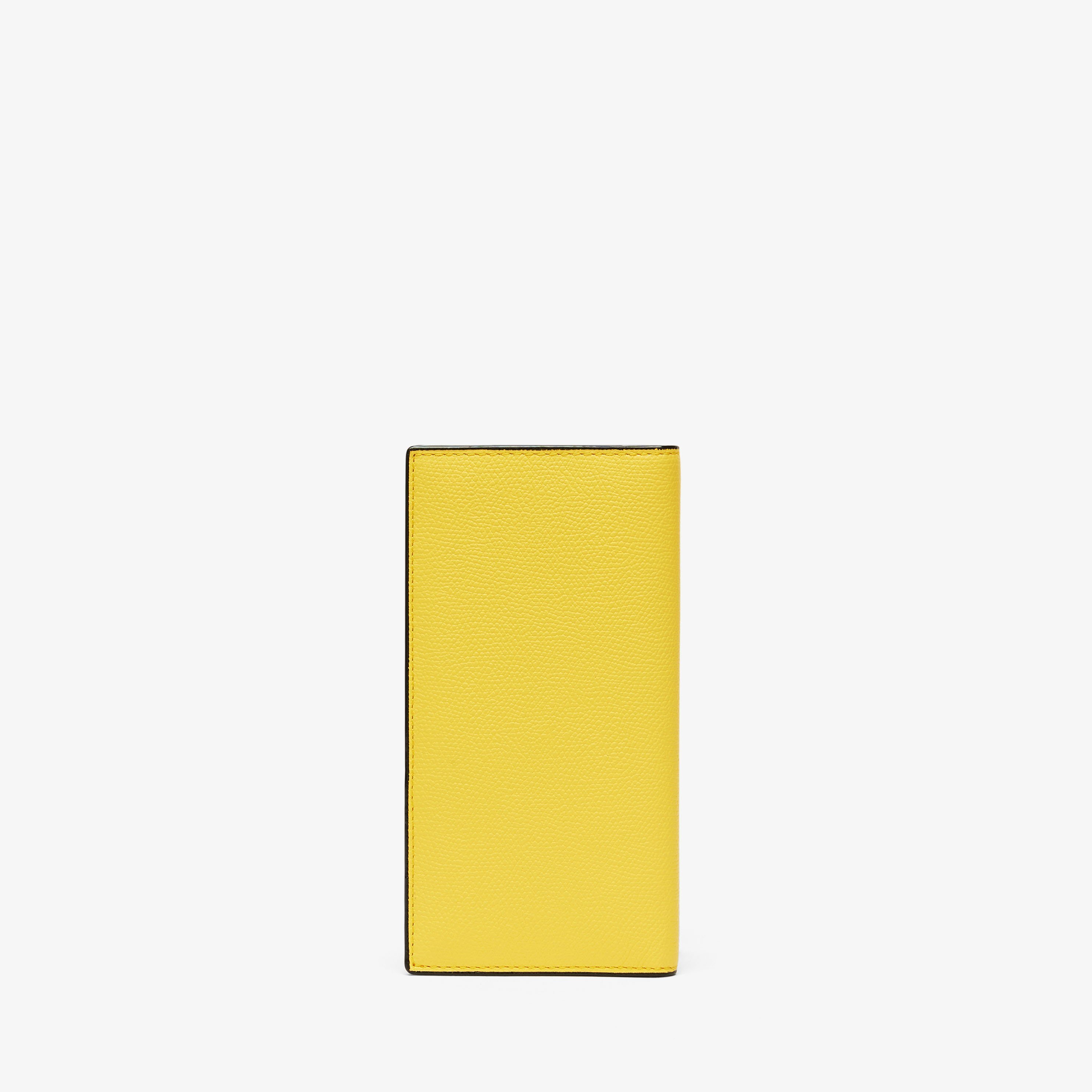 Valextra 【公式】ヴァーティカル 12カード ヴァレクストラ 財布・ポーチ・ケース 財布 イエロー【送料無料】