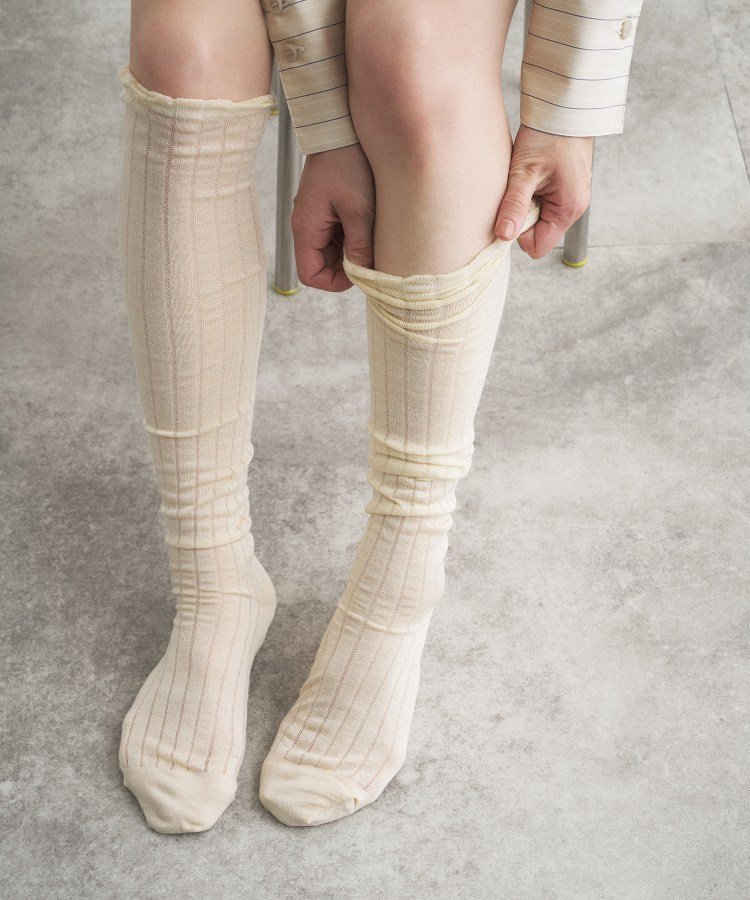CODE A piedi nudi｜MESH STRIPE KNEE HIGH コードエー 靴下・レッグウェア 靴下 ブラック グレー ホワイト