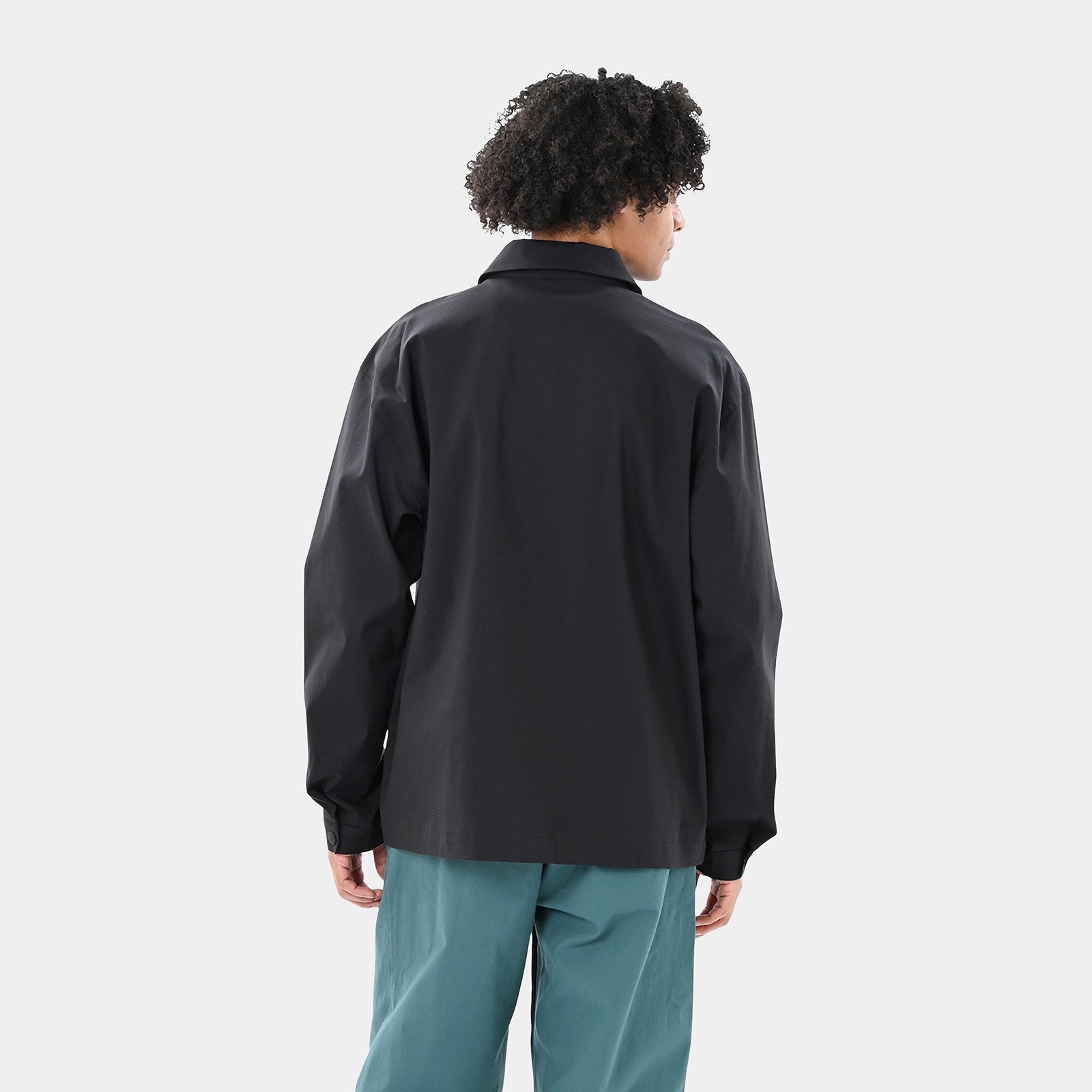 【SALE／40%OFF】New Balance コーチツイルジャケット ニューバランス ジャケット・アウター ナイロンジャケット ブラック【送料無料】