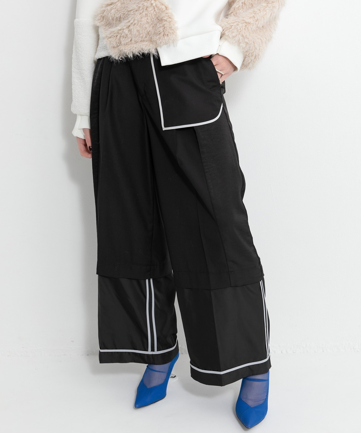 AULA AILA LAYERED LIKE TROUSERS アウラアイラ パンツ スラックス・ドレスパンツ ブラック【送料無料】
