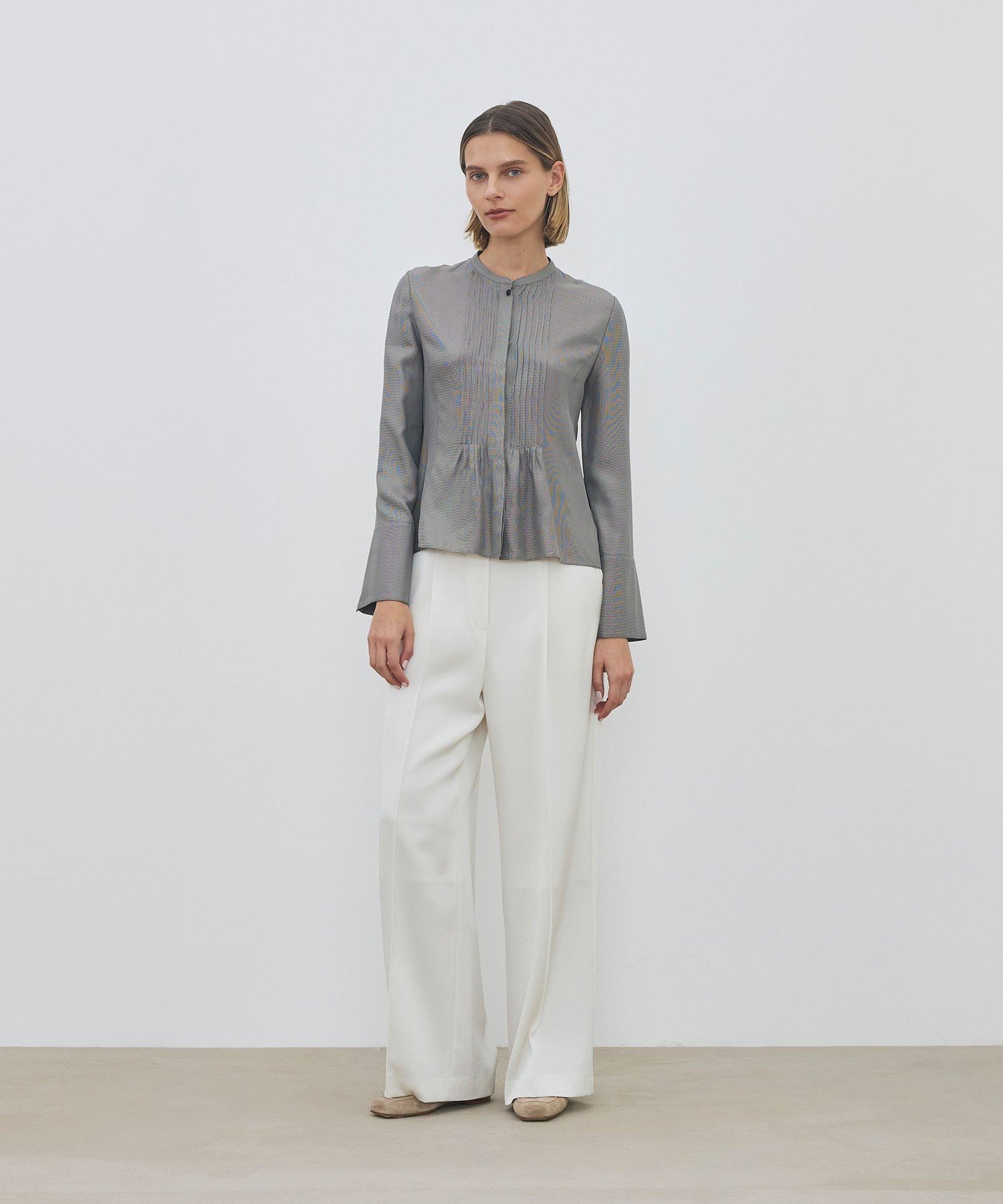 DES PRES サテンジョーゼット タックワイドパンツ トゥモローランド パンツ スラックス・ドレスパンツ ネイビー ホワイト【送料無料】