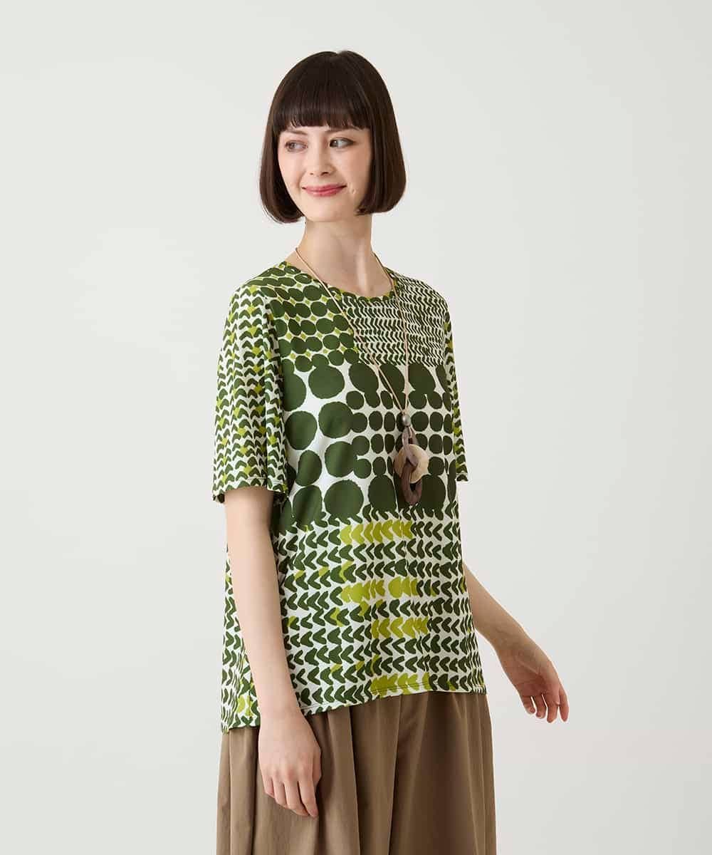 HIROKO BIS グラフィカルデザインカットソー /洗濯機で洗える ヒロコ ビス トップス カットソー・Tシャツ グリーン