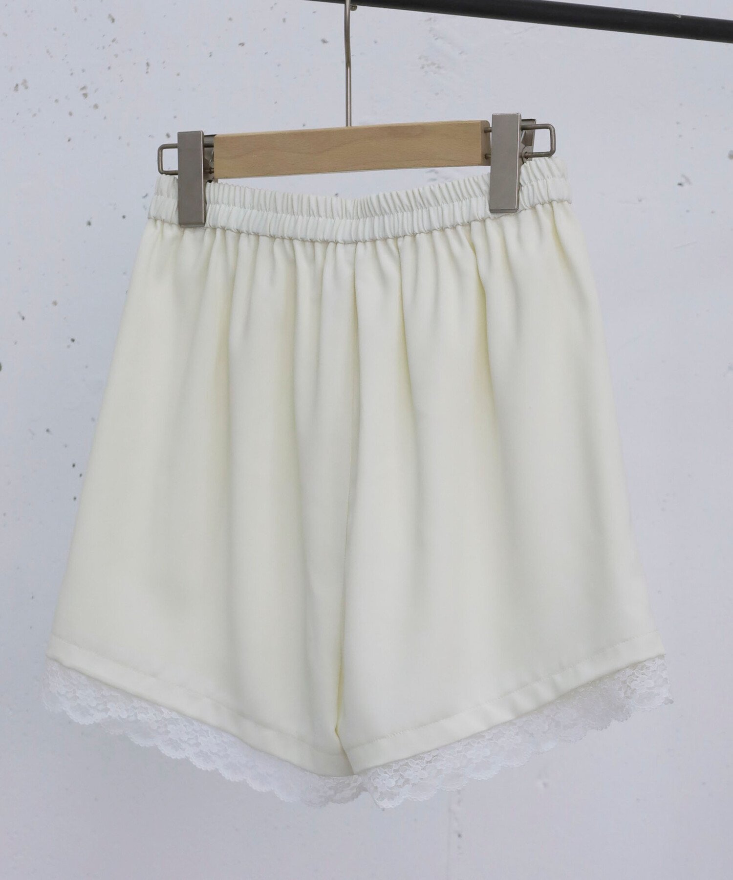 archives 裾レースペチコート アルシーヴ パンツ その他のパンツ ホワイト