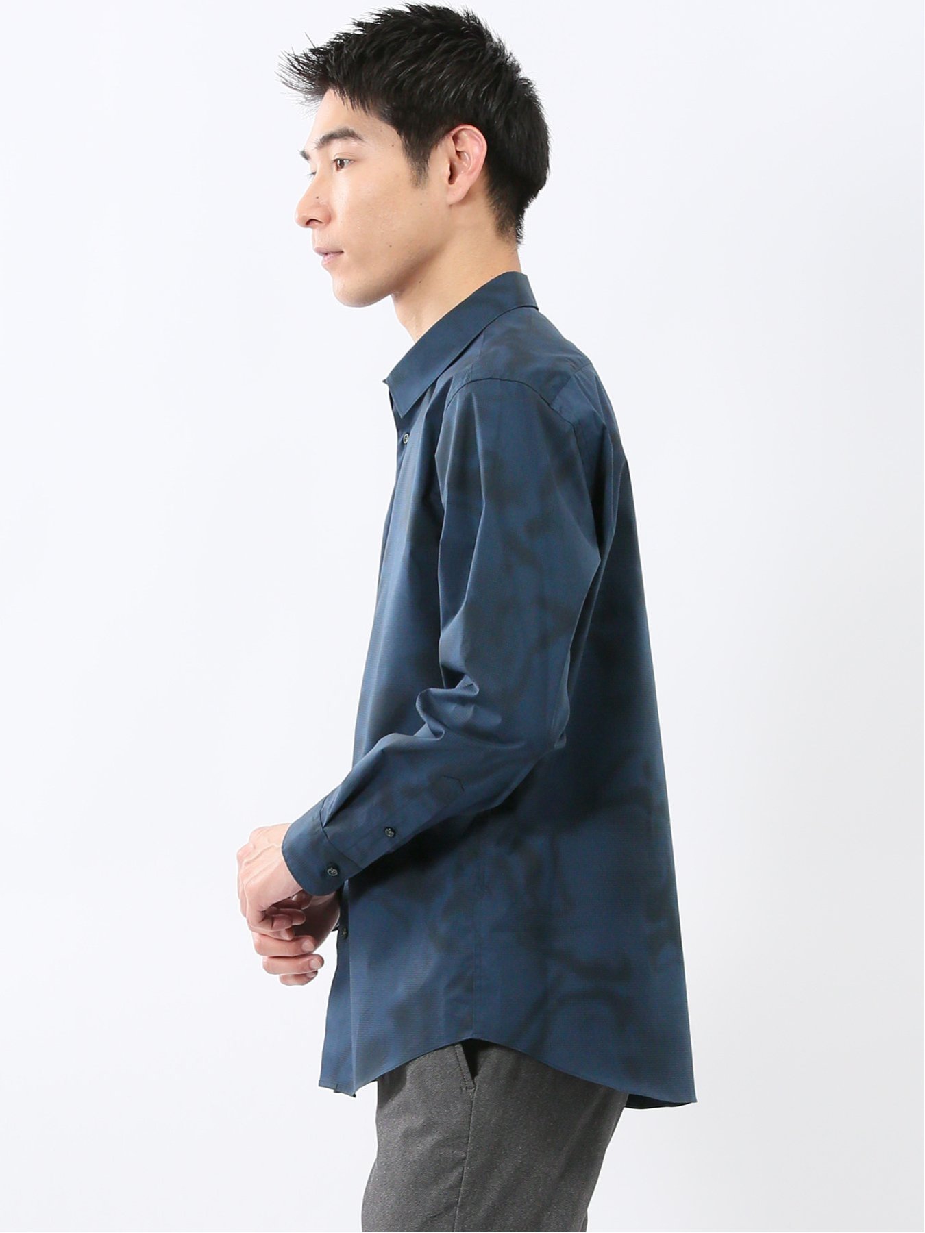 【SALE／30%OFF】TAKA-Q ストレッチ プリント レギュラーカラー長袖シャツ 【26SS】 タカキュー トップス シャツ・ブラウス ネイビー【送料無料】