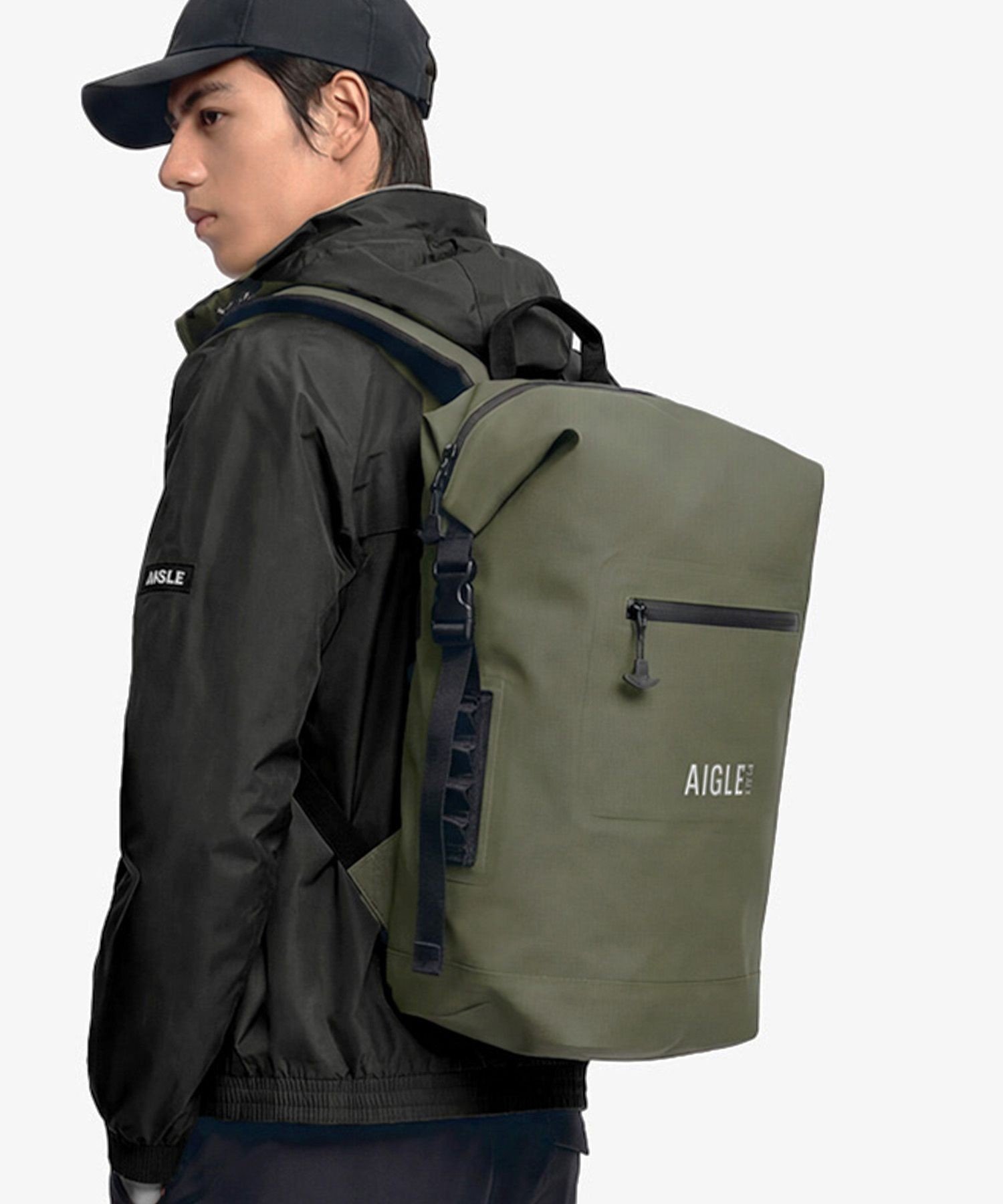 AIGLE 防水 トラベルドライ バックパック25L エーグル バッグ リュック・バックパック イエロー ブラック【送料無料】