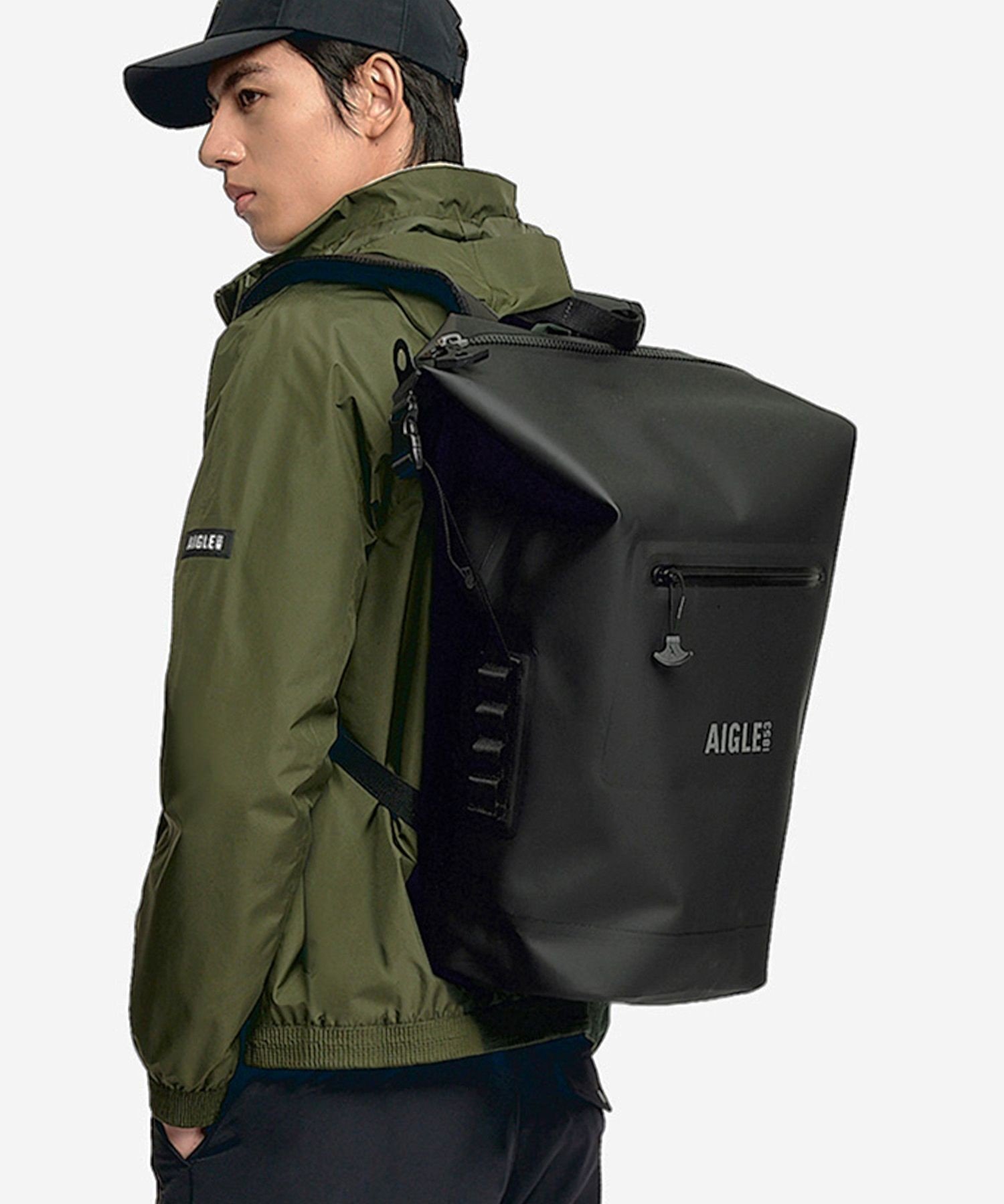 AIGLE 防水 トラベルドライ バックパック25L エーグル バッグ リュック・バックパック イエロー ブラック【送料無料】