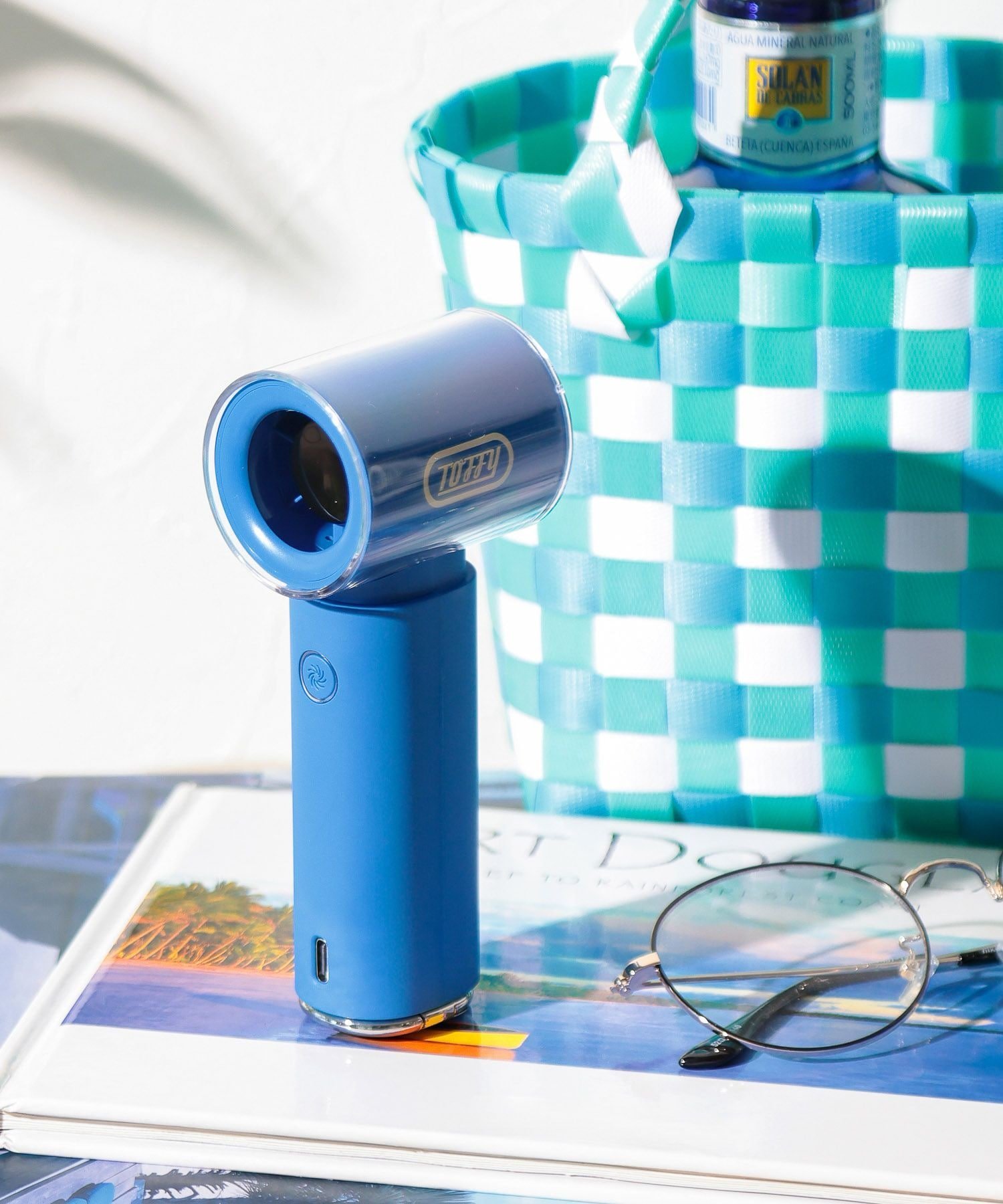 BAYFLOW 【Toffy】Compact Jet Fan (BAYFLOW Sports & Outdoor Goods, Outdoor, Leisure & Camping Equipment, Blue & White)