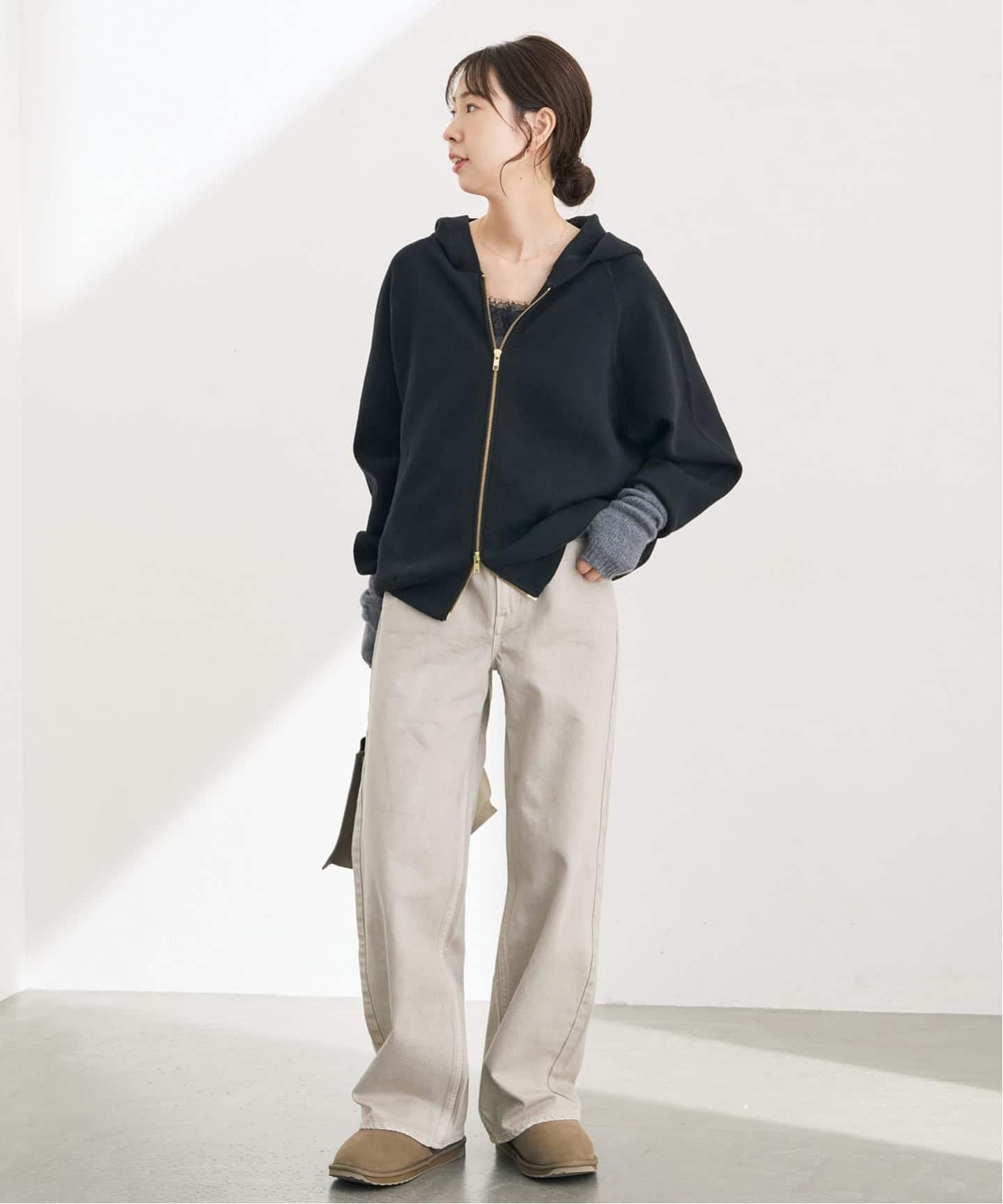 Spick & Span 《別注カラーあり》upper hights/アッパーハイツ THE NIECE MID-RISE* スピックアンドスパン パンツ ジーンズ・デニムパンツ ベージュ