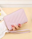 urbanfemine. urbanfemine./(W)ストラップ付きラウンドジップ財布 ミニョントレフル ルームヨンマルサンセレクティッド 財布・ポーチ・ケ...