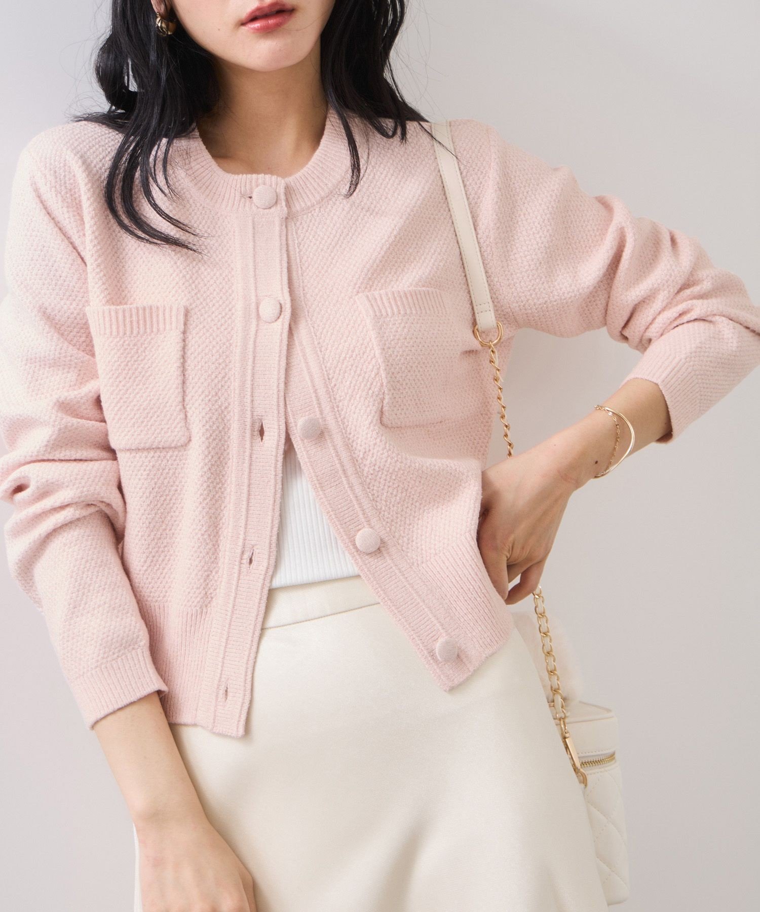 VIS くるみ釦ニットカーディガン ビス トップス カーディガン ホワイト ネイビー ピンク【送料無料】のサムネイル