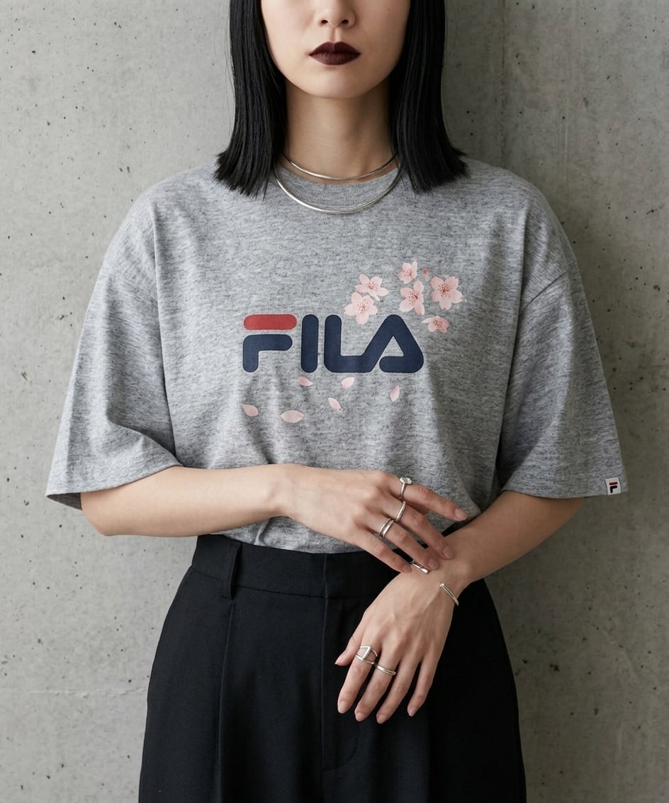 S/S SAKURA T-SHIRT フィラ トップス カットソー・Tシャツ ホワイト ブラック グレー