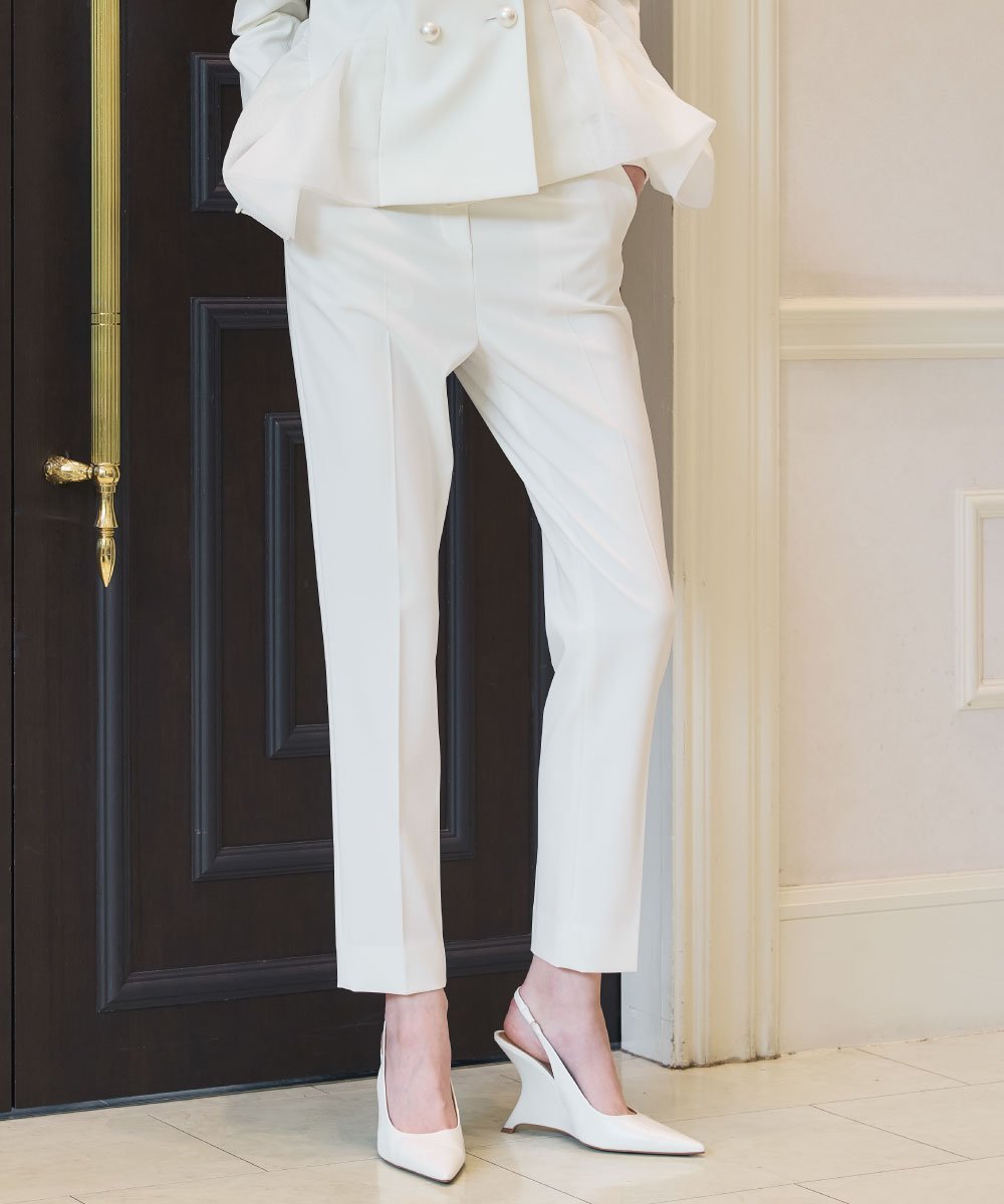 PINKY&DIANNE ミニバックルテーパードパンツ ピンキー アンド ダイアン パンツ その他のパンツ ブラック ベージュ