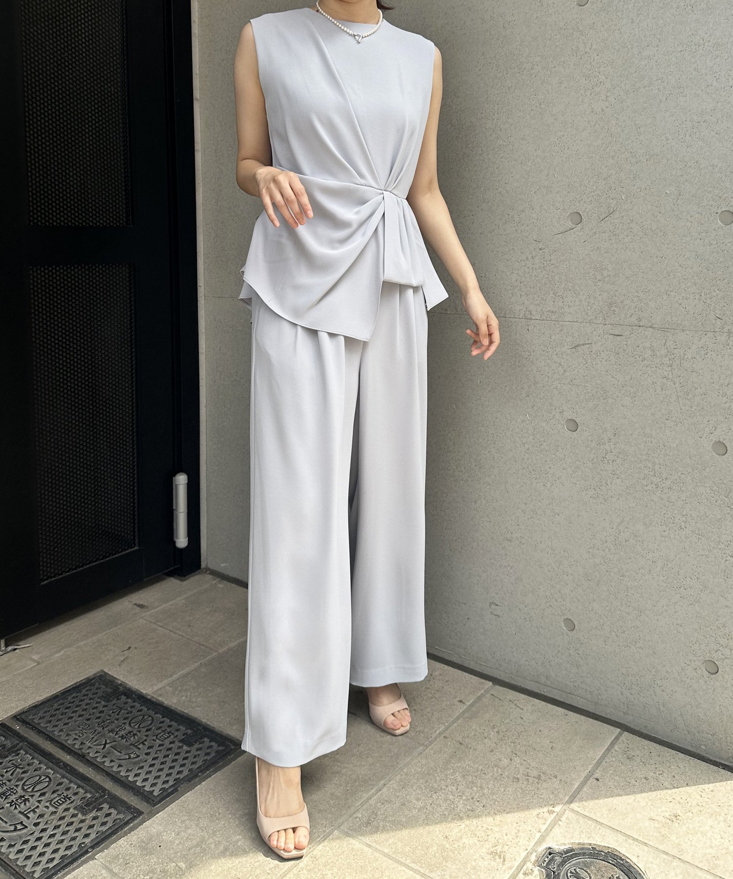 troisiemechaco troisiemechaco/ノースリーブセットアップパンツ トロワズィエムチャコ トップス ノースリーブ・タンクトップ ブルー ホワイト ベージュ