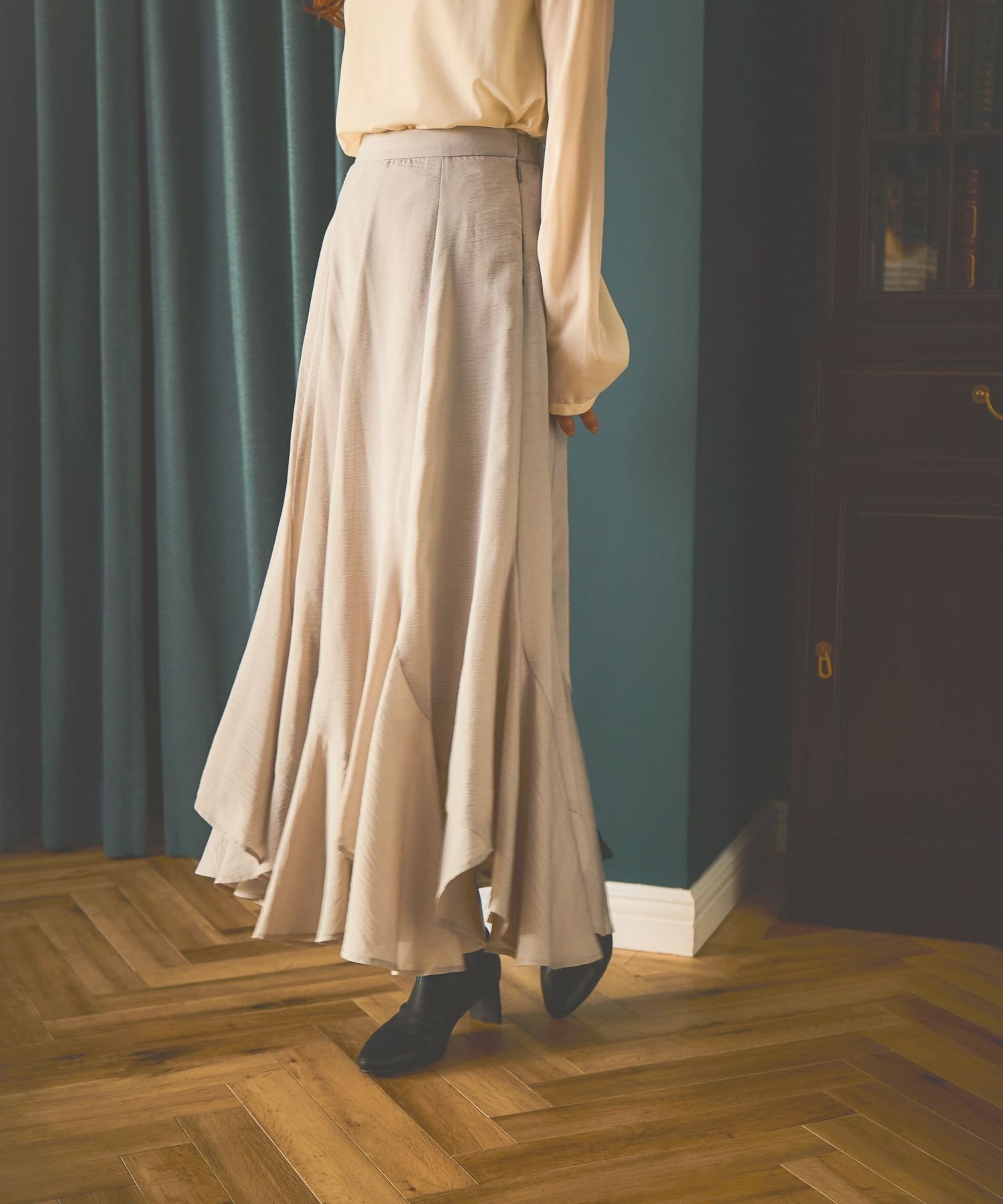 mysty woman エスカルゴマーメイドスカート5 ミスティウーマン スカート ロング・マキシスカート ブラック ホワイト グレー【送料無料】のサムネイル