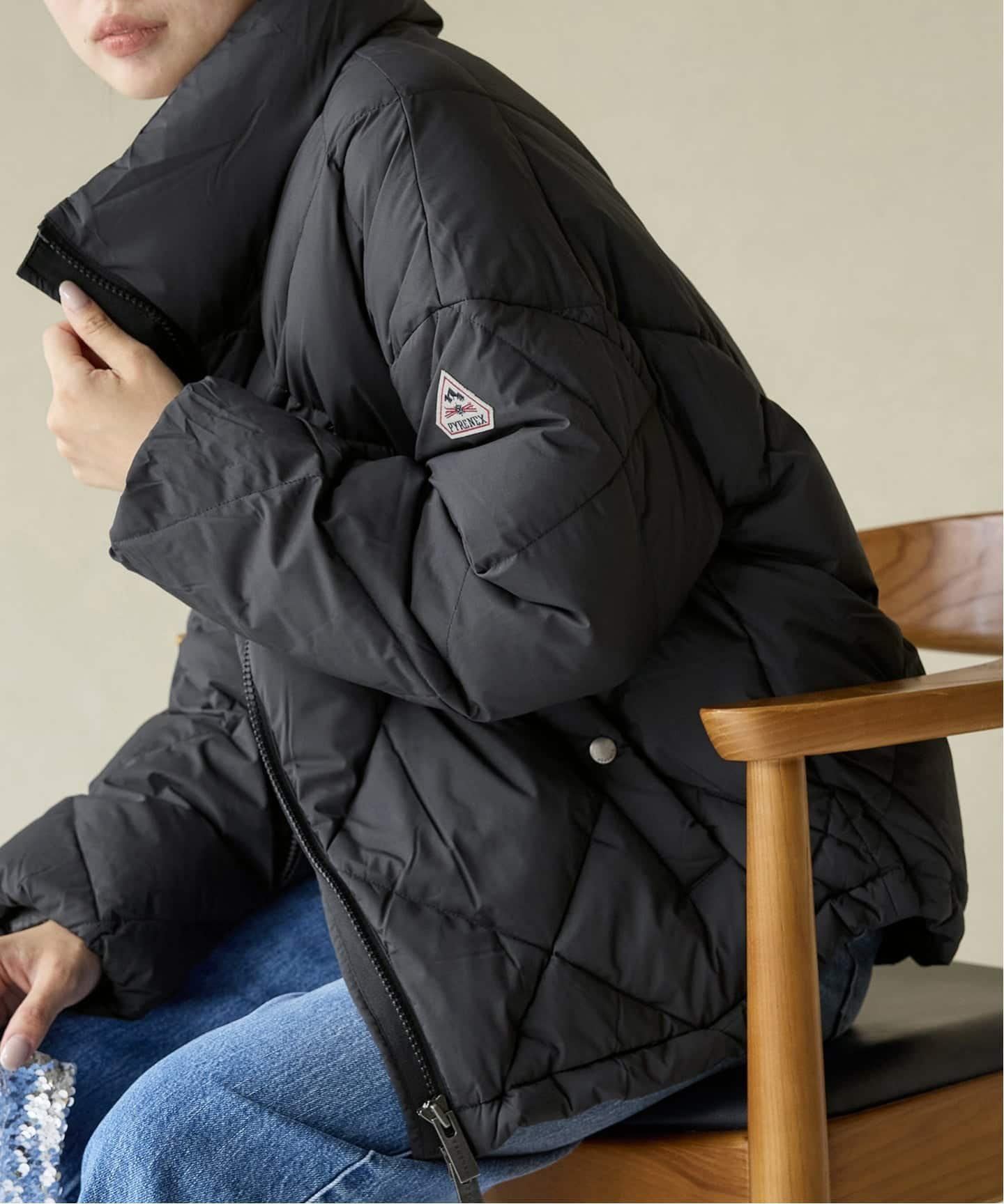 IENA 《予約》PYRENEX/ピレネックス ADELE ダウンジャケット HWY009 イエナ ジャケット・アウター ダウンジャケット・ダウンベスト ホワイト ブラック【送料無料】のサムネイル