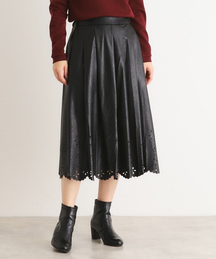 LAURA ASHLEY 【レザー調/合成皮革/ウエストゴム】裾パンチング スカート ローラ アシュレイ スカート その他のスカート ブラック