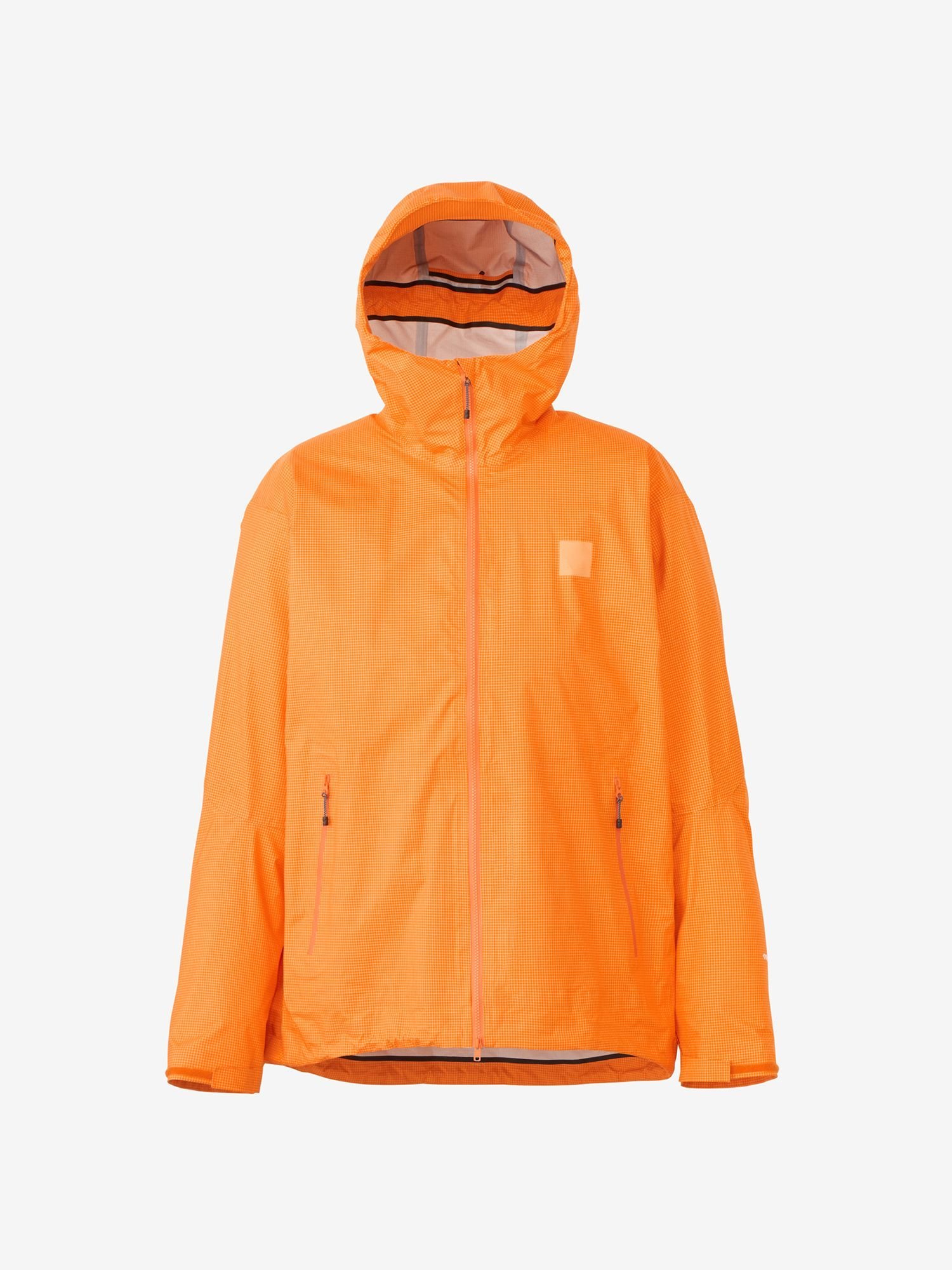 THE NORTH FACE（ザ・ノース・フェイス）エンライドレインジャケット(ユニセックス)都市生活での「移動」にフォーカスし、自転車での走行を快適にするディテールや素材にこだわったコレクション。軽量ながら、引裂き強さに優れた防水ジャケットです。ナイロン生地にダイニーマ繊維を格子状に織り込むことで、引裂き強度を高めており、急なアクシデントでも生地へのダメージを軽減します。防水透湿性のあるメンブレンを接着した3層構造で、雨にも対応。自転車での走行時を想定して、空気の取り入れ位置を考慮したベンチレーションを腕や脇下に配置。つばつきのフードには硬めの芯を入れ、雨が顔にかかりにくい仕様です。胸のロゴやファスナーの引き手はリフレクト仕様で、夜間の視認性を向上。自転車に装着できるスタッフサック付きです。前傾姿勢となる自転車での走行を考慮したパターンカットで、走行時も快適。THE NORTH FACEならではの機能合理性を持ちつつ、都市生活に対応するデザイン性を高めたアイテムです。型番：NP12460F25-AZ-S NJ4577【採寸】&nbsp;着丈身幅肩幅袖丈XS75604961S77625163M79645365L81665567XL83685769商品のサイズについて【商品詳細】ベトナム素材：20D Recycled Nylon Dyneema-3L(表側:ナイロン80%,ポリエチレン13%,ポリエステル7%,中間層:ポリウレタンラミネーション,裏側:ナイロン100%)サイズ：S、M、L、XL※画面上と実物では多少色具合が異なって見える場合もございます。ご了承ください。商品のカラーについて 【予約商品について】 ※「先行予約販売中」「予約販売中」をご注文の際は予約商品についてをご確認ください。■重要なお知らせ※ 当店では、ギフト配送サービス及びラッピングサービスを行っておりません。ラッピング・ギフト配送について同時に複数の商品を注文された場合メーカー希望小売価格についてご利用ガイドTHE NORTH FACE（ザ・ノース・フェイス）エンライドレインジャケット(ユニセックス)都市生活での「移動」にフォーカスし、自転車での走行を快適にするディテールや素材にこだわったコレクション。軽量ながら、引裂き強さに優れた防水ジャケットです。ナイロン生地にダイニーマ繊維を格子状に織り込むことで、引裂き強度を高めており、急なアクシデントでも生地へのダメージを軽減します。防水透湿性のあるメンブレンを接着した3層構造で、雨にも対応。自転車での走行時を想定して、空気の取り入れ位置を考慮したベンチレーションを腕や脇下に配置。つばつきのフードには硬めの芯を入れ、雨が顔にかかりにくい仕様です。胸のロゴやファスナーの引き手はリフレクト仕様で、夜間の視認性を向上。自転車に装着できるスタッフサック付きです。前傾姿勢となる自転車での走行を考慮したパターンカットで、走行時も快適。THE NORTH FACEならではの機能合理性を持ちつつ、都市生活に対応するデザイン性を高めたアイテムです。型番：NP12460F25-AZ-S NJ4577【採寸】&nbsp;着丈身幅肩幅袖丈XS75604961S77625163M79645365L81665567XL83685769商品のサイズについて【商品詳細】ベトナム素材：20D Recycled Nylon Dyneema-3L(表側:ナイロン80%,ポリエチレン13%,ポリエステル7%,中間層:ポリウレタンラミネーション,裏側:ナイロン100%)サイズ：S、M、L、XL※画面上と実物では多少色具合が異なって見える場合もございます。ご了承ください。商品のカラーについて