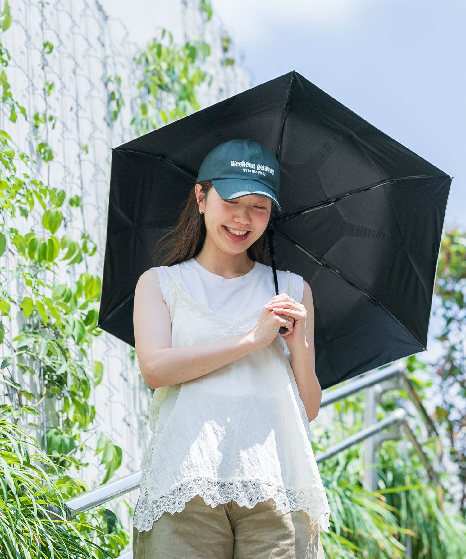 『軽量/晴雨兼用』TINY GARDEN PRODUCTS ウルトラライトワンタッチアンブレラ アーバンリサーチドアーズ ファッション雑貨 傘・長傘 ホワイト