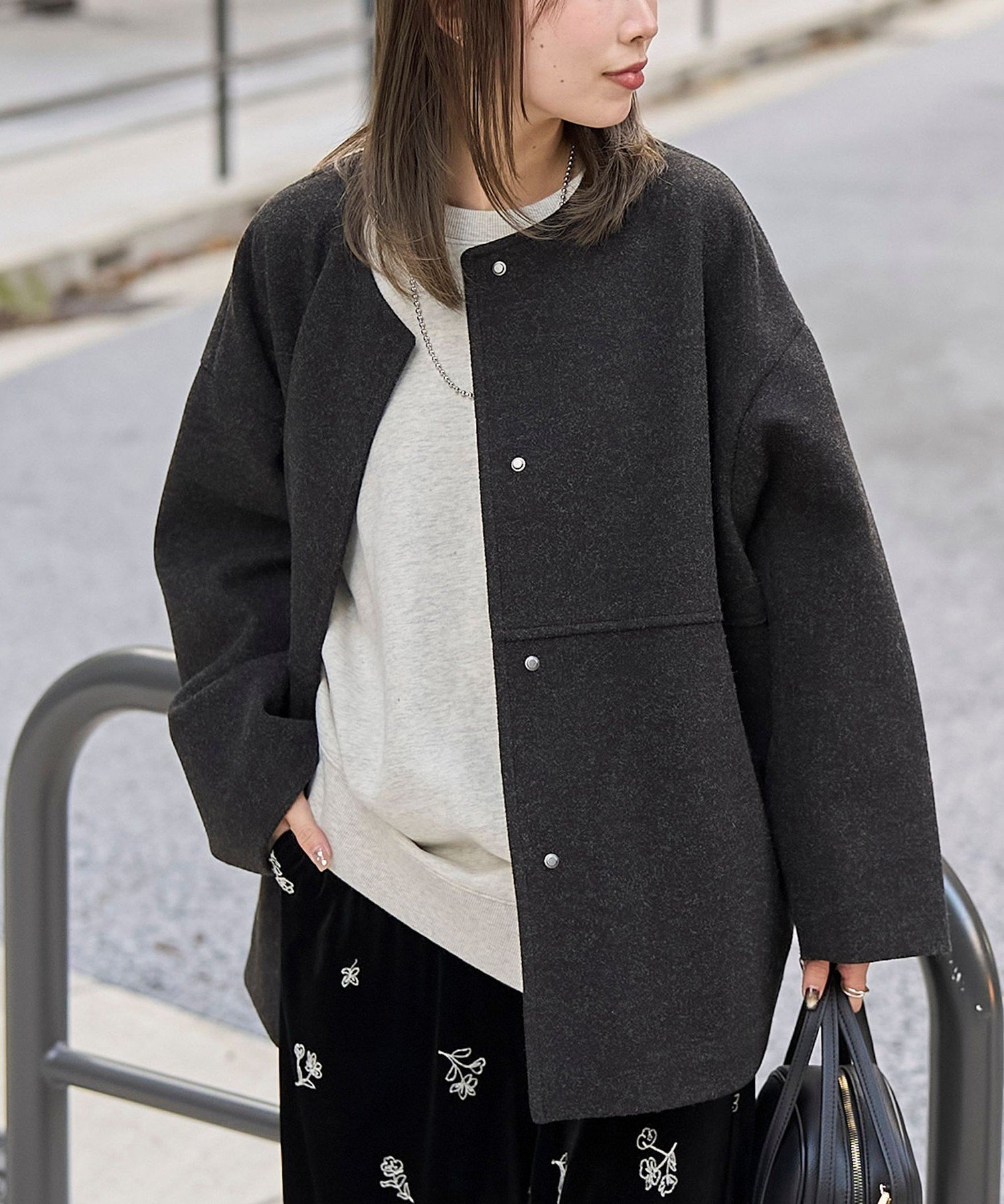 【SALE／22%OFF】coen ライトメルトン ノーカラーミドルコート コーエン ジャケット・アウター その他のジャケット・アウター ホワイト グレー【送料無料】のサムネイル