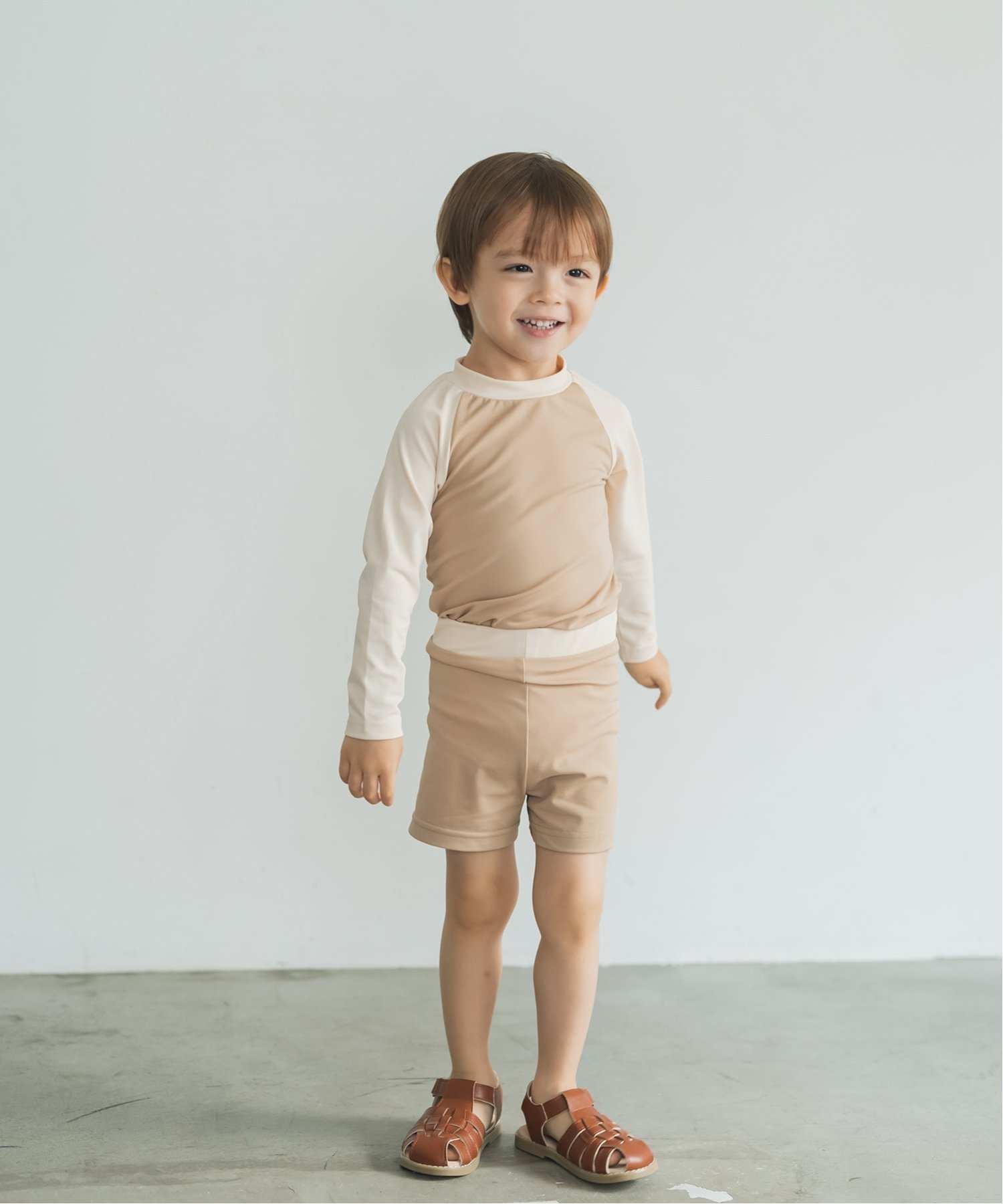 【SALE／10%OFF】riziere バイカラーセパレートラッシュガード リジェール 水着・スイムグッズ 水着 ベージュ グレーのサムネイル