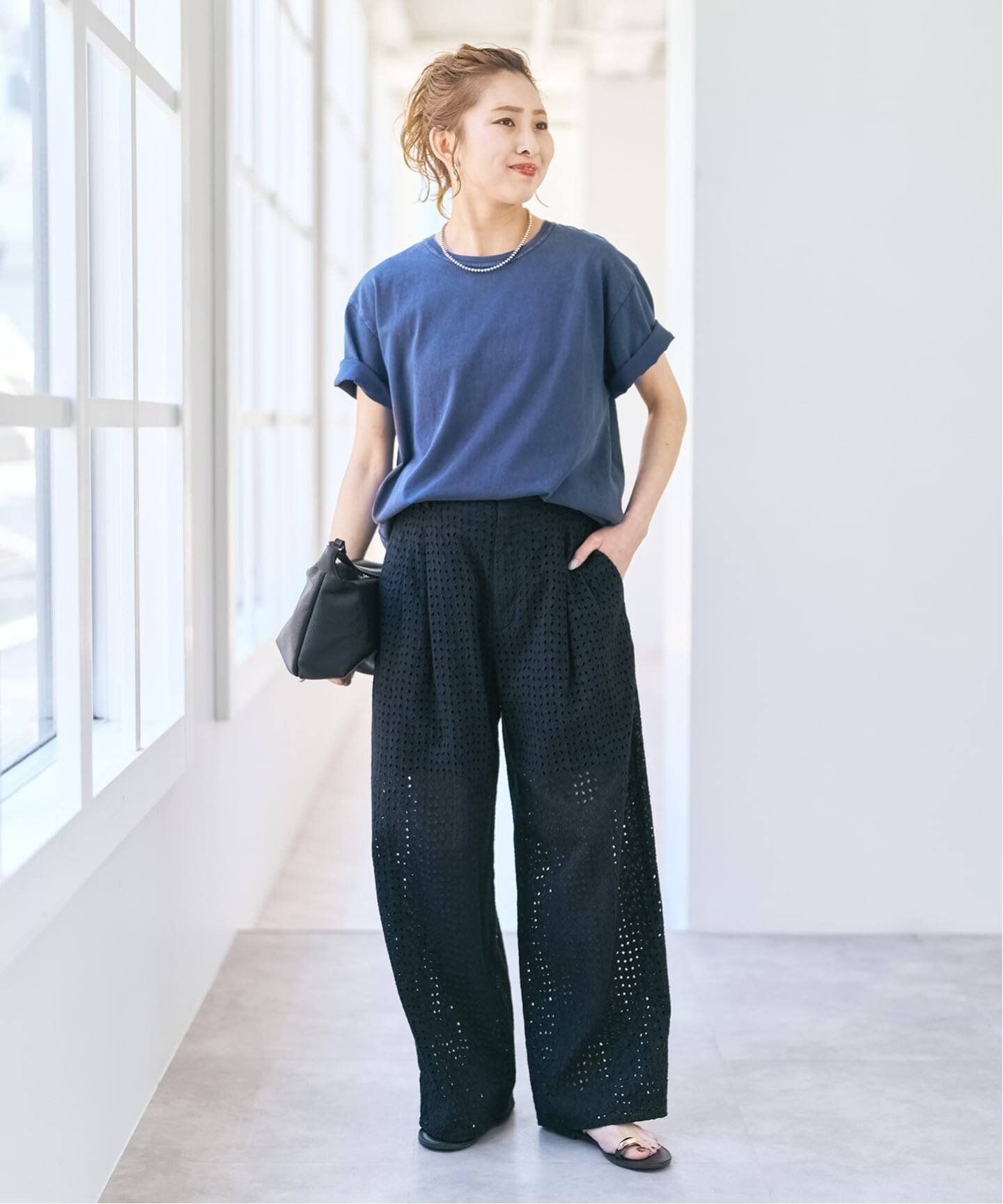 Spick & Span 《セットアップ可》カットワークエンブロイダリー2タックパンツ スピックアンドスパン パンツ その他のパンツ ブラック ホワイト