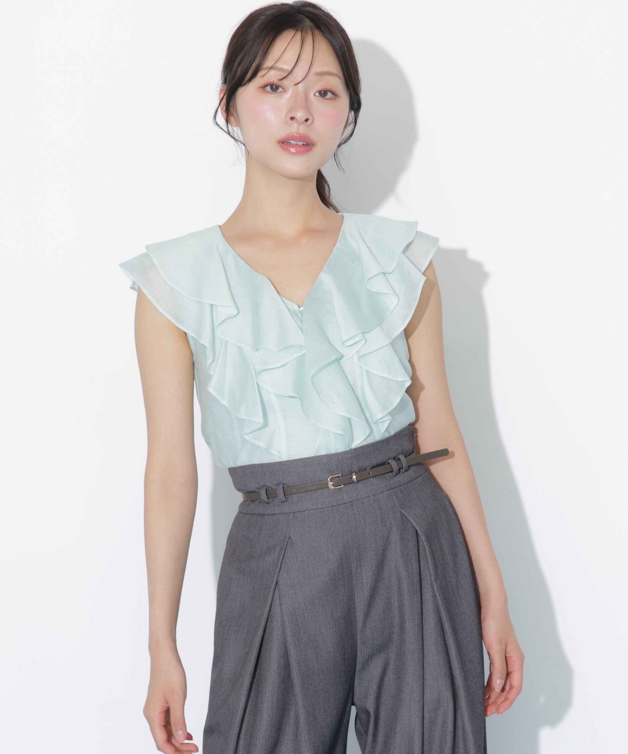 JILL by JILL STUART シアーラッフルブラウス ジル バイ ジル スチュアート トップス シャツ・ブラウス ホワイト グリーン ピンク