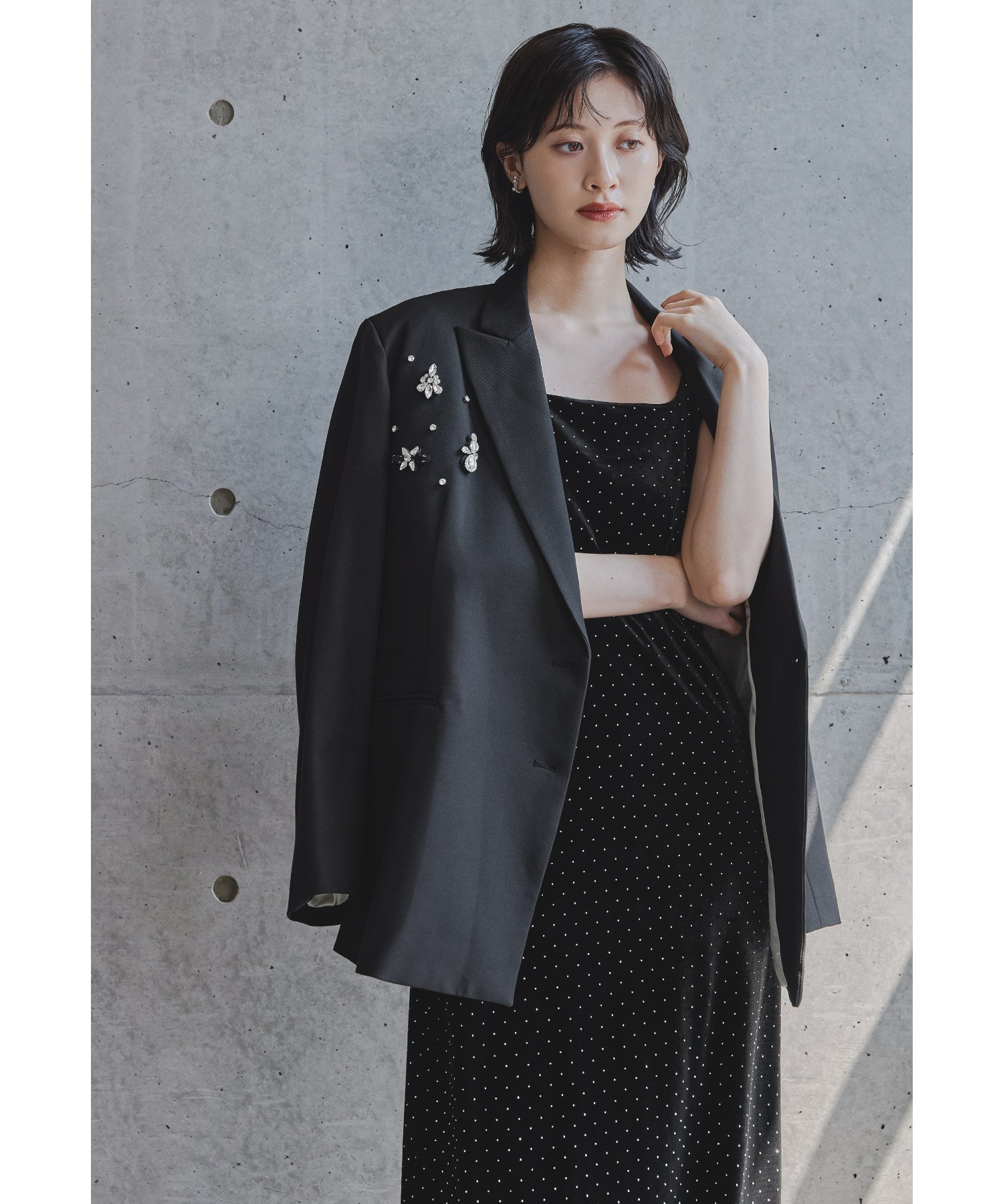 niana ジュエルシャインボクシージャケット フォーマル 結婚式 同窓会 成人式 お呼ばれ ビーフラット ..