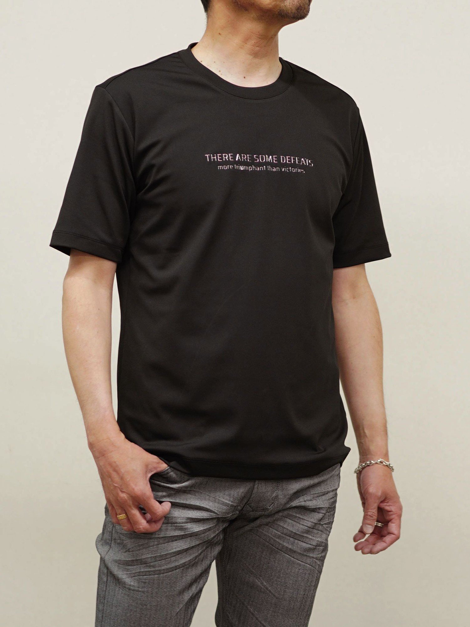 NICOLE selection メタルジェルロゴプリント ニコル トップス カットソー・Tシャツ ブルー ホワイト ブラック ネイビー グレー