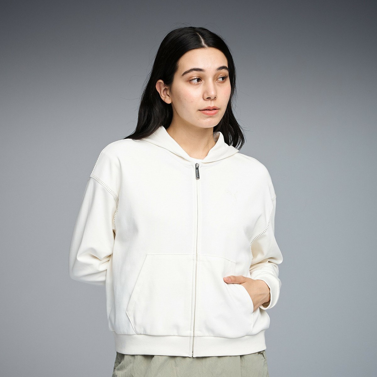 Rakuten Fashion㤨֡SALE30%OFFPUMA  ESS MX å ե른å å ס 㥱åȡ ʥ󥸥㥱å ۥ磻ȡ̵ۡפβǤʤ5,390ߤˤʤޤ